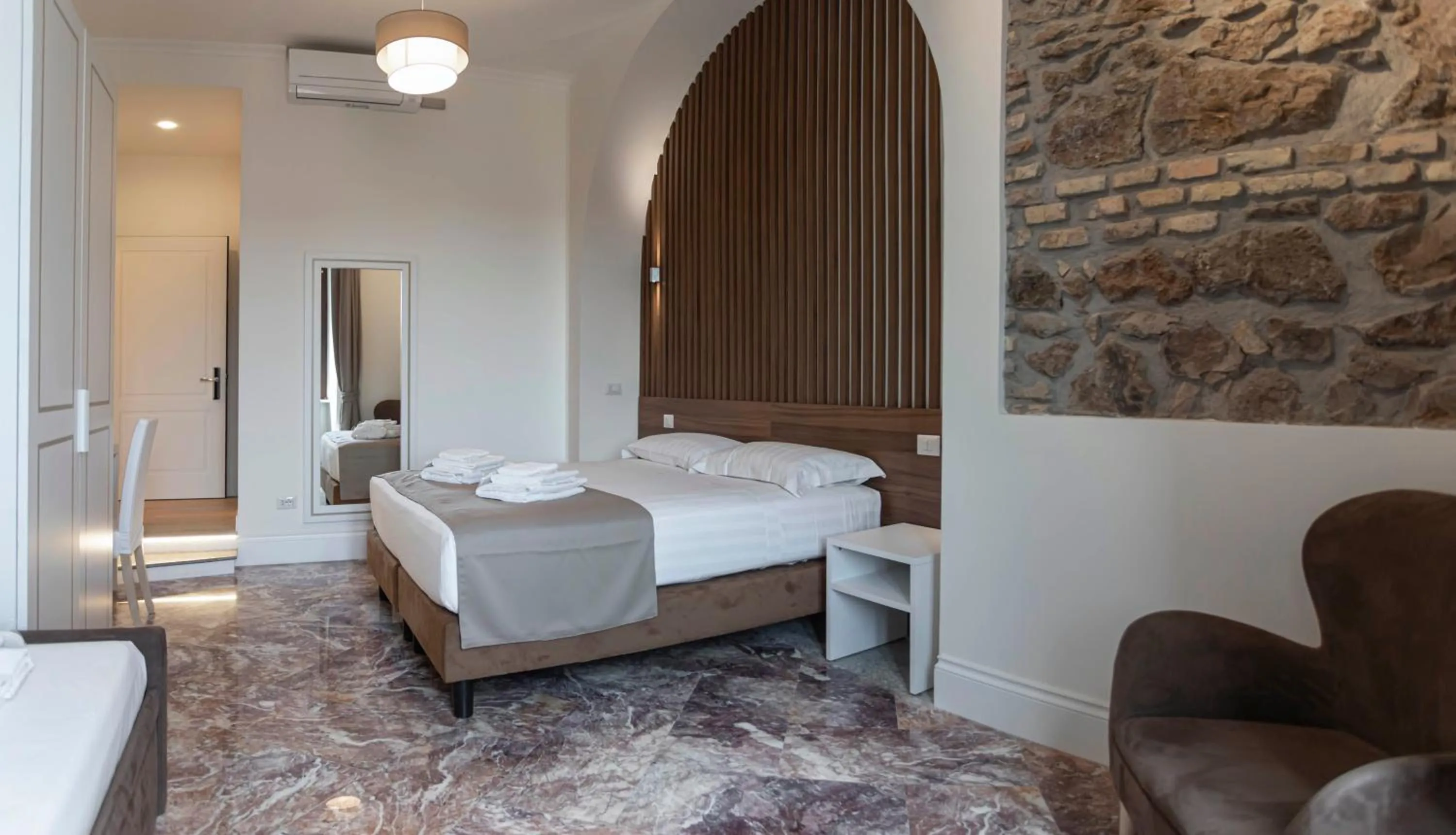 Bed in Flat 285 La Suite