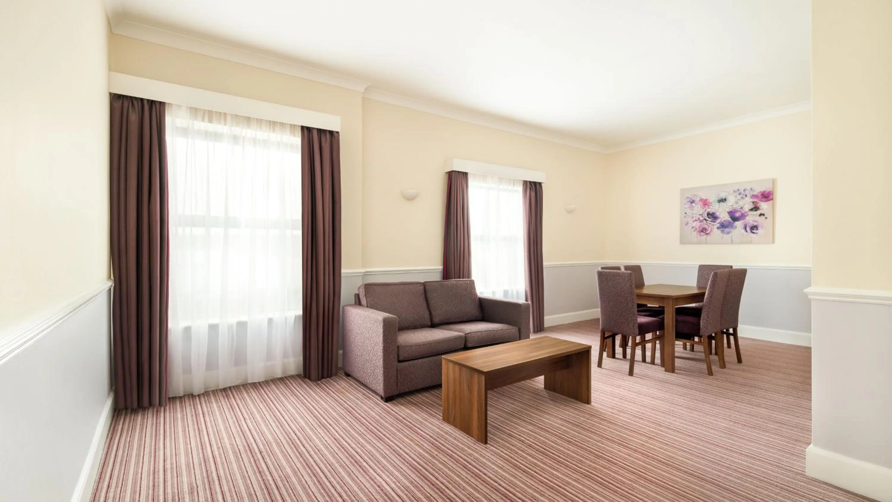 Bed in Holiday Inn Rotherham-Sheffield M1,Jct.33 by IHG