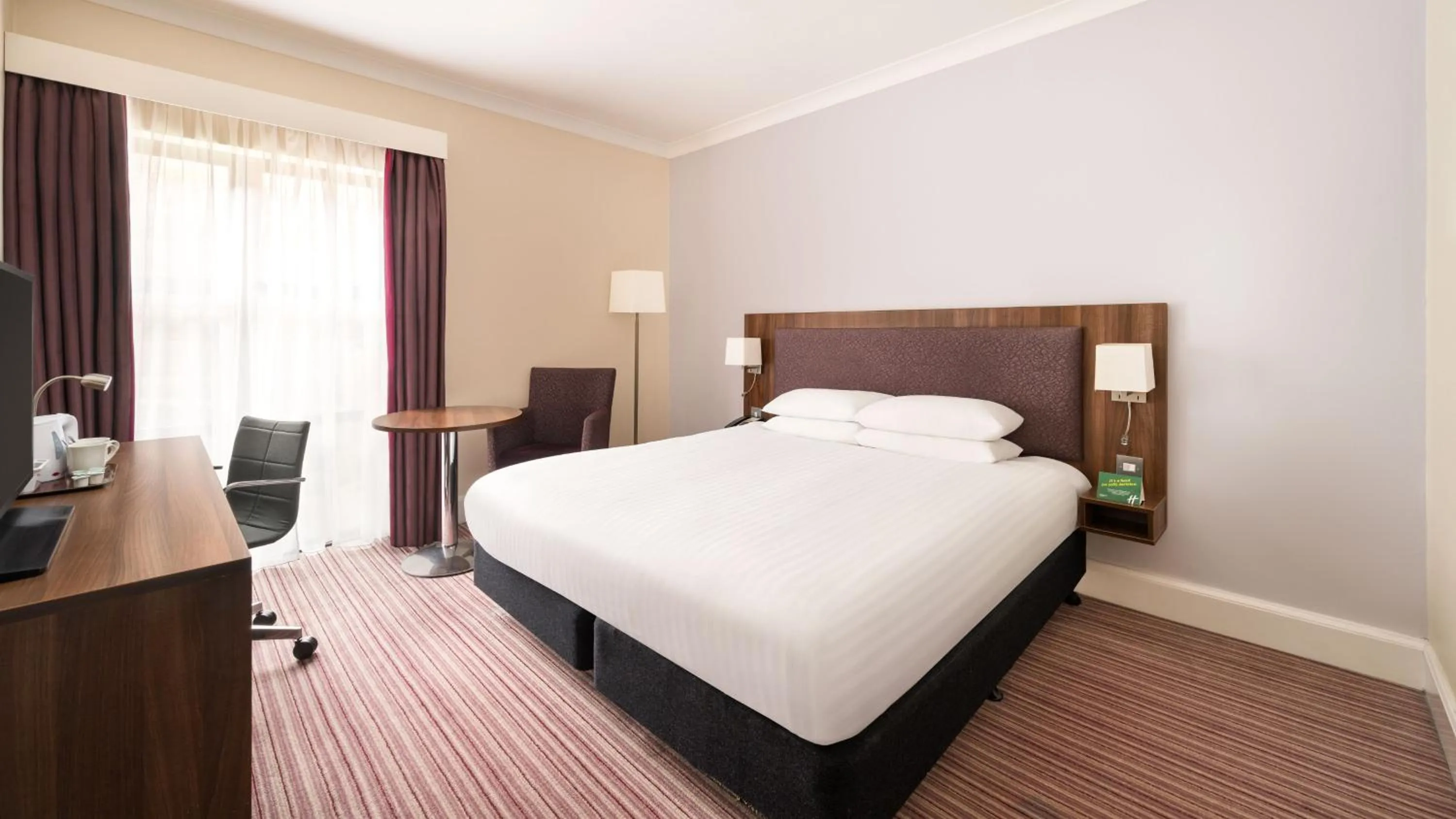 Bed in Holiday Inn Rotherham-Sheffield M1,Jct.33 by IHG