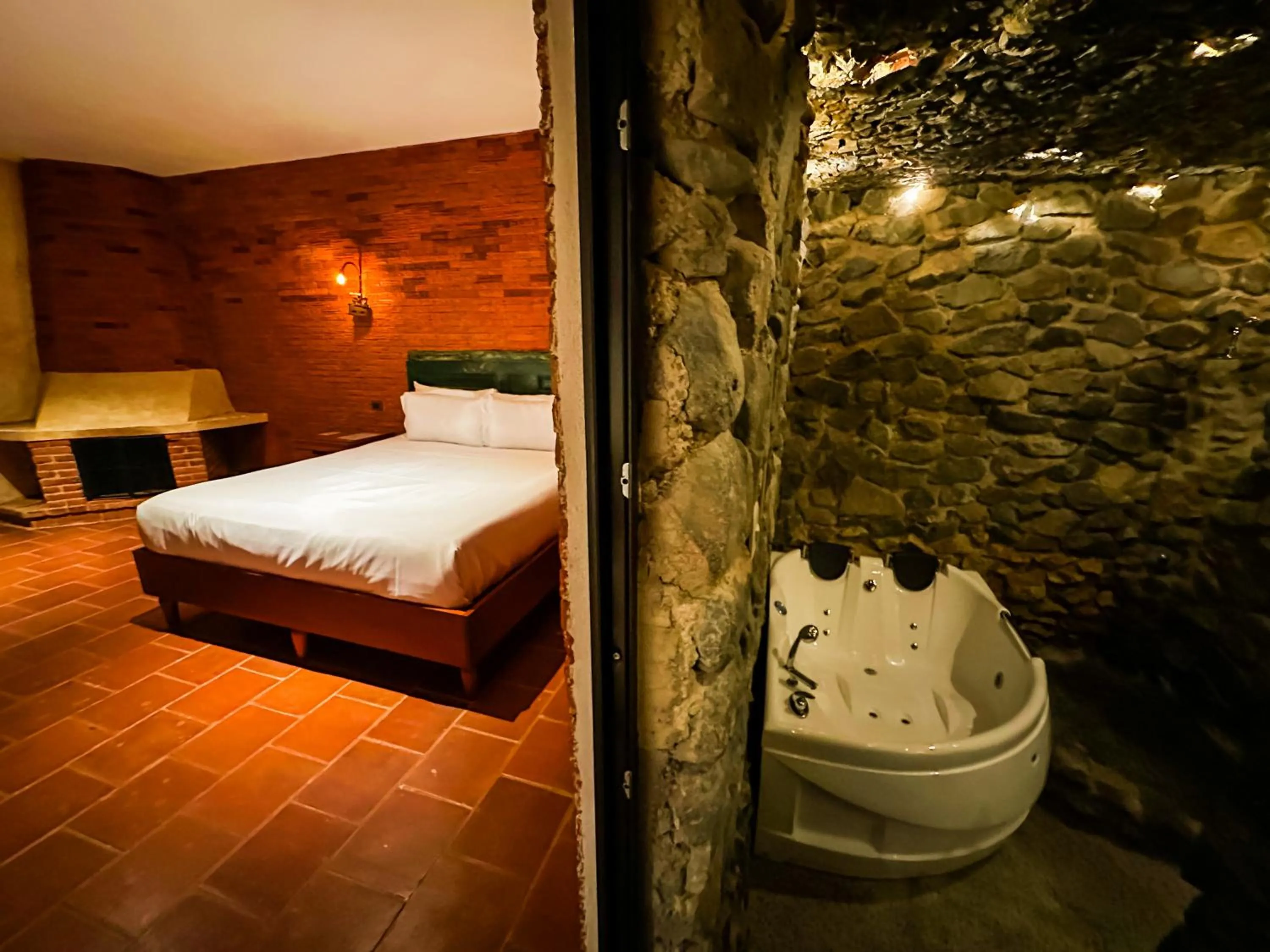 Bed in Le Suisse Spa