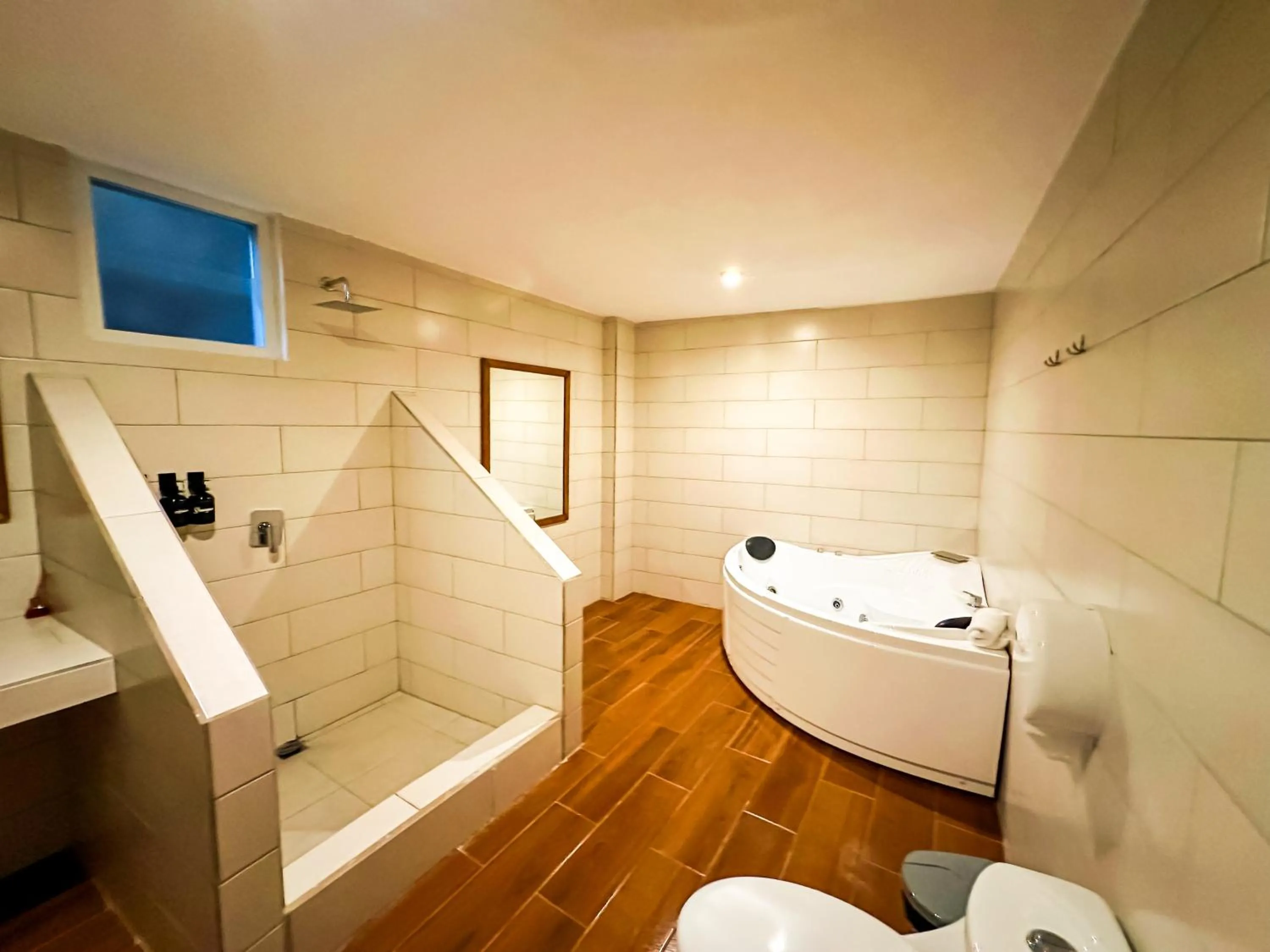 Bathroom in Le Suisse Spa