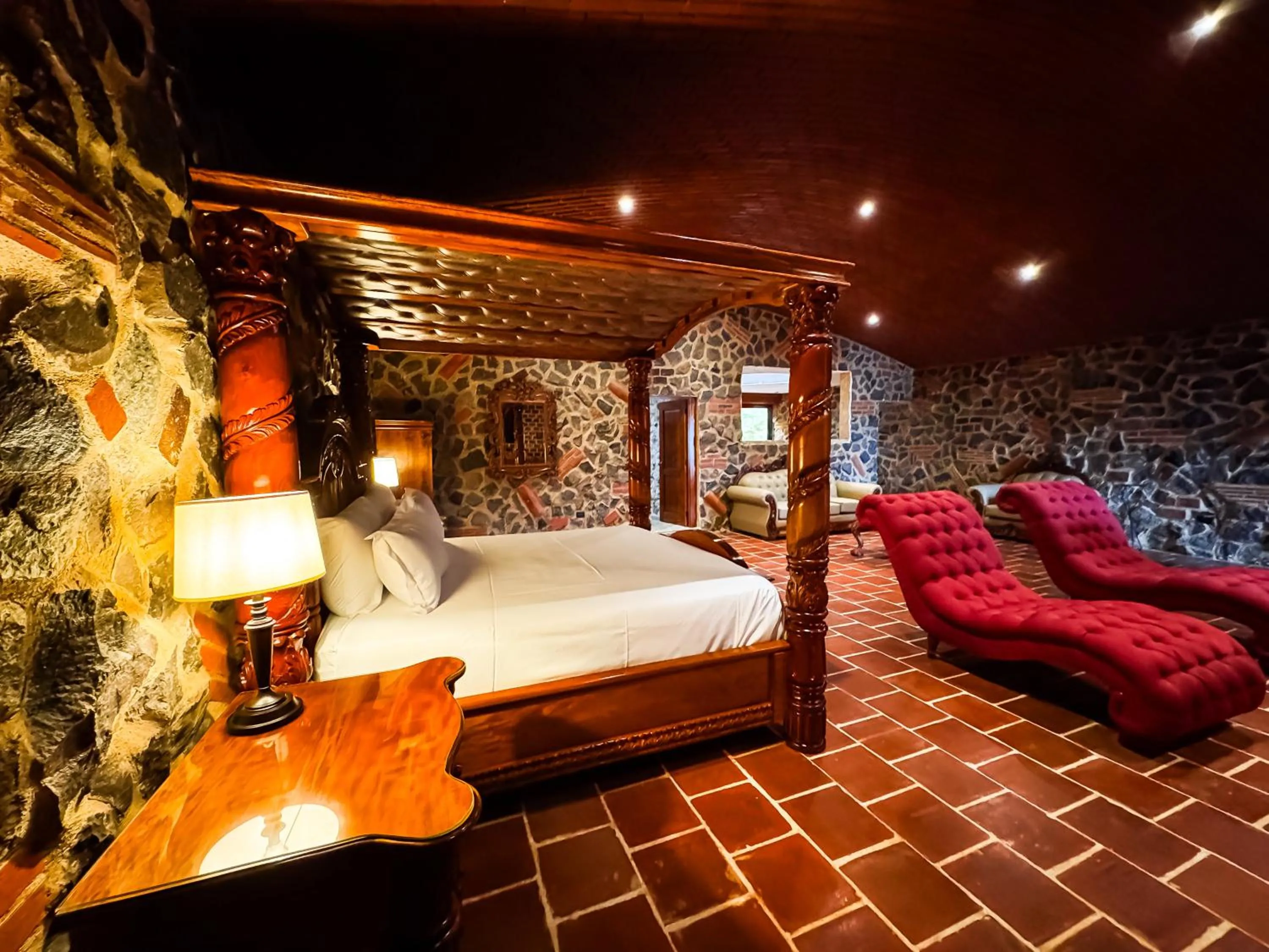 Bed in Le Suisse Spa