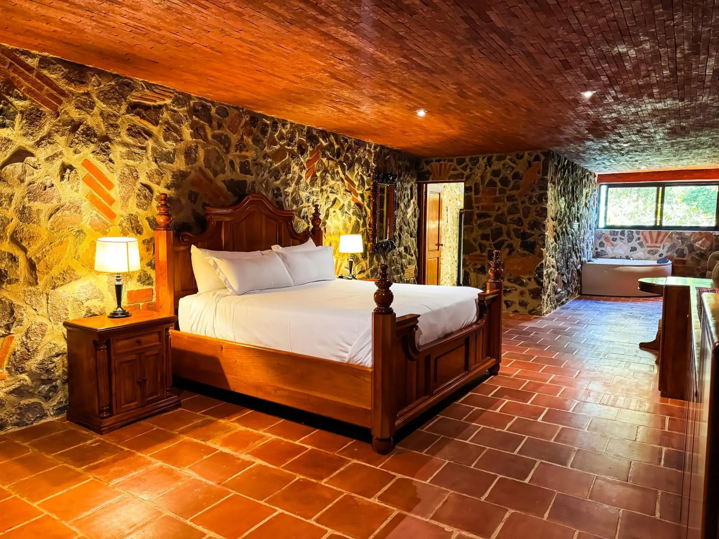 Superior King Suite in Le Suisse Spa Superior King Suite in Le Suisse Spa
