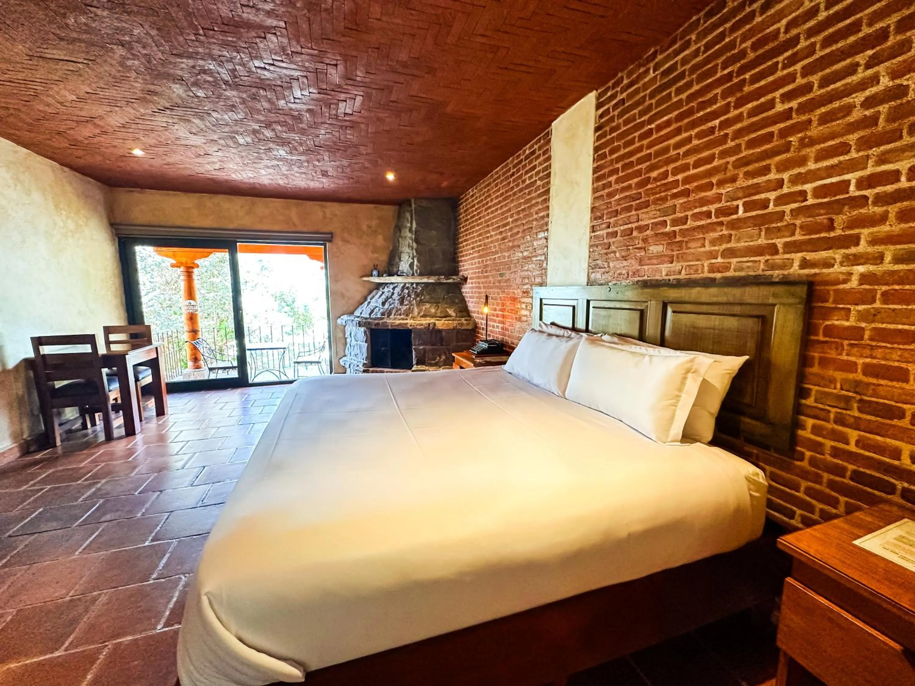 Bed in Le Suisse Spa