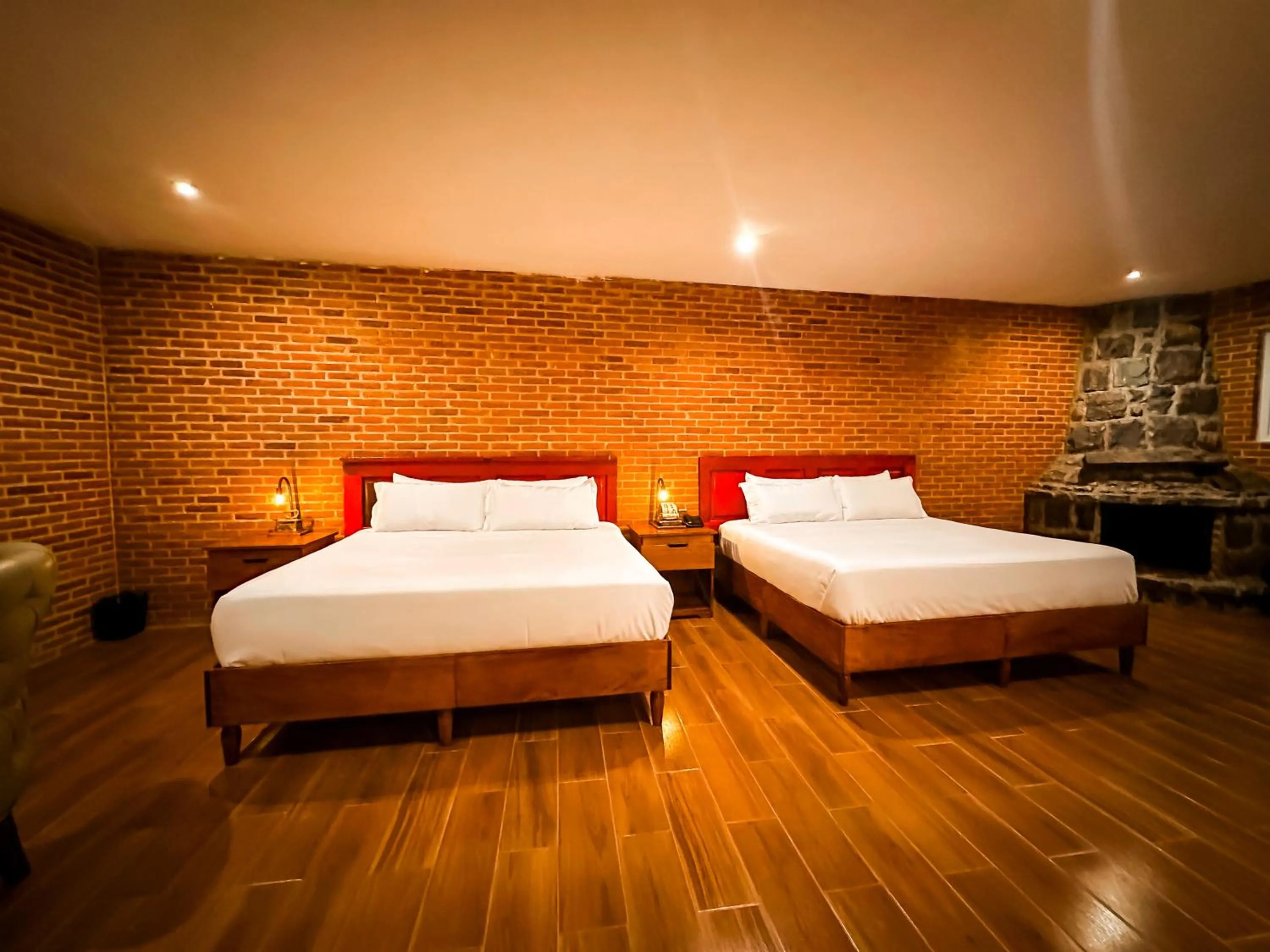 Bed in Le Suisse Spa