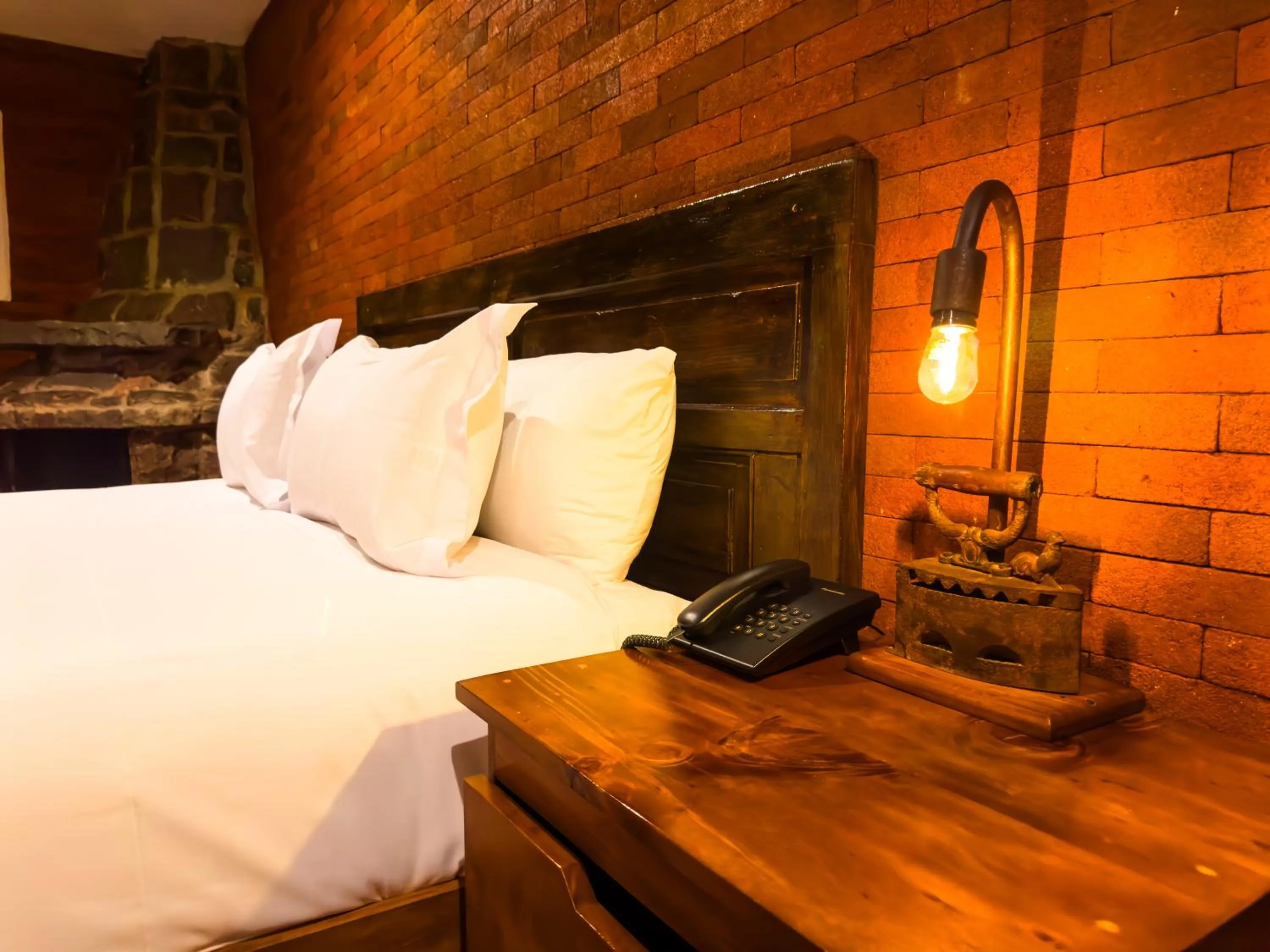 Bed in Le Suisse Spa