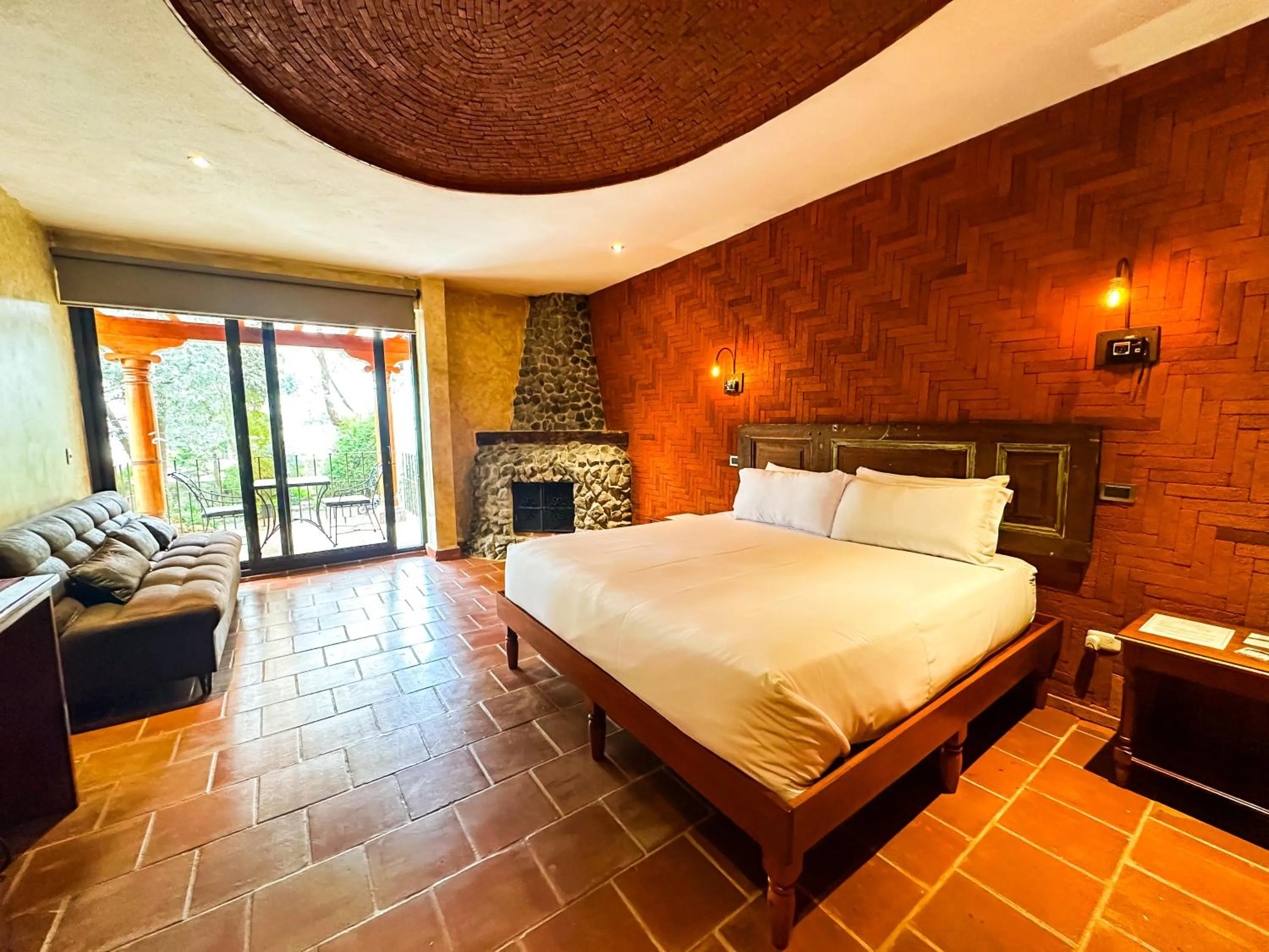 Bed in Le Suisse Spa