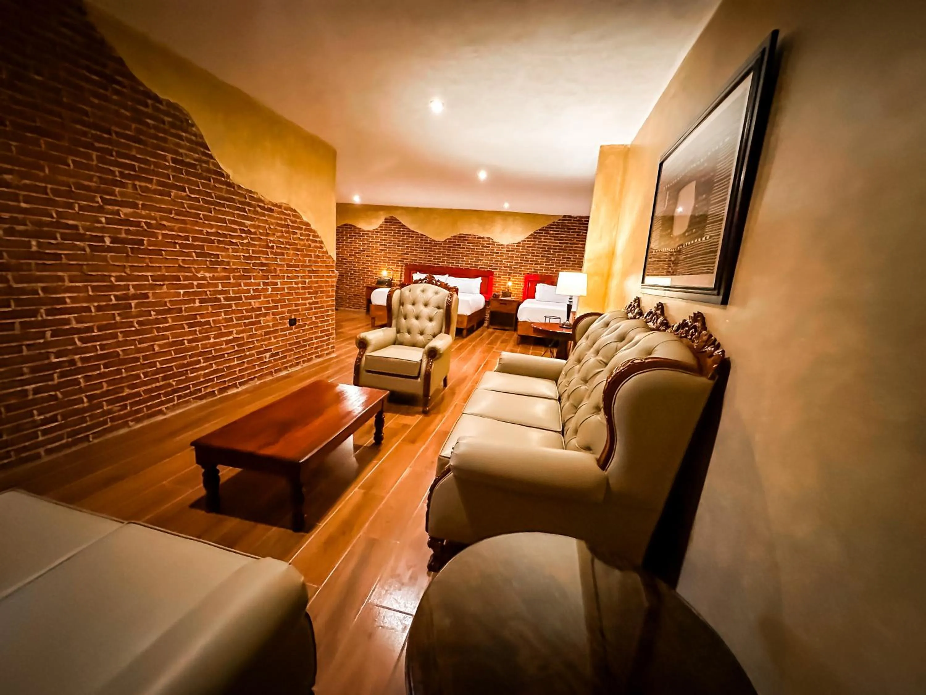 Living room, Bed in Le Suisse Spa