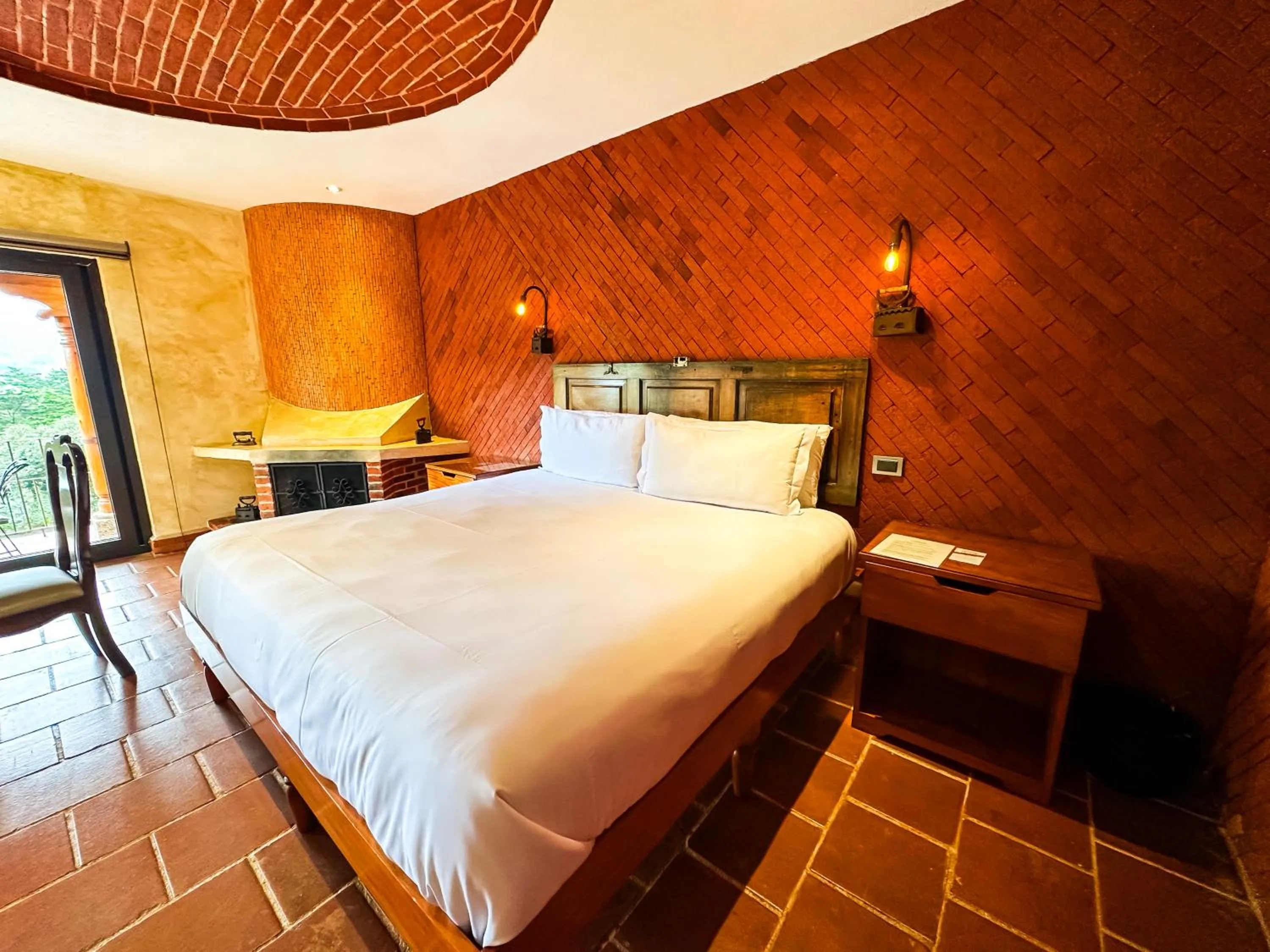 Bed in Le Suisse Spa