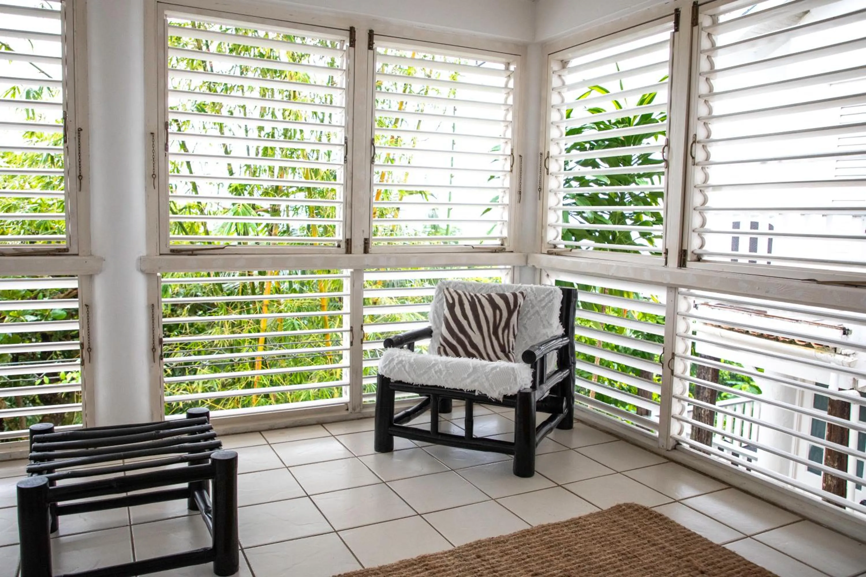 Seating area in LF Jungle Retreat