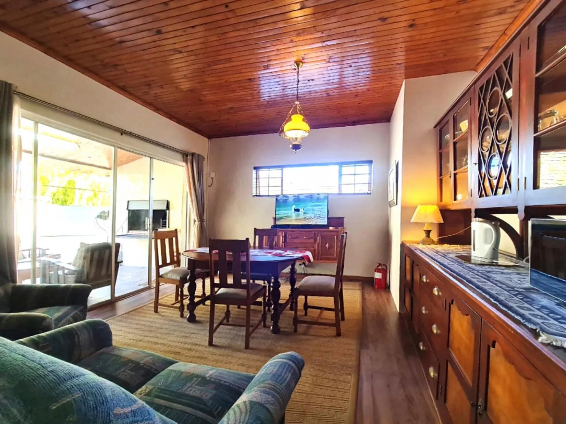 Living room in Sandy's Place