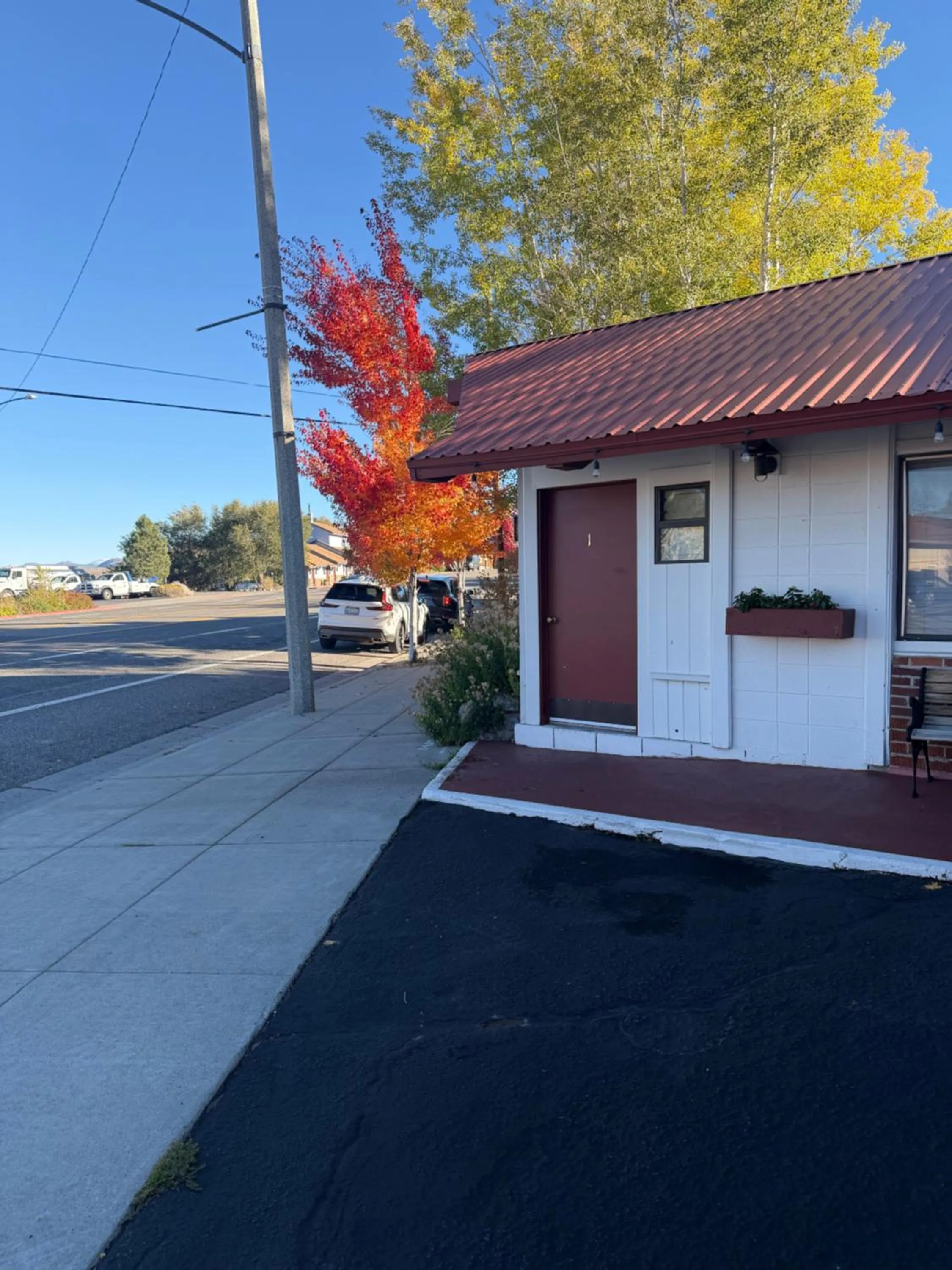 Lee Vining Motel