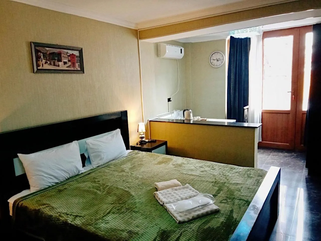 Deluxe Double Room in Hotel Aragvi