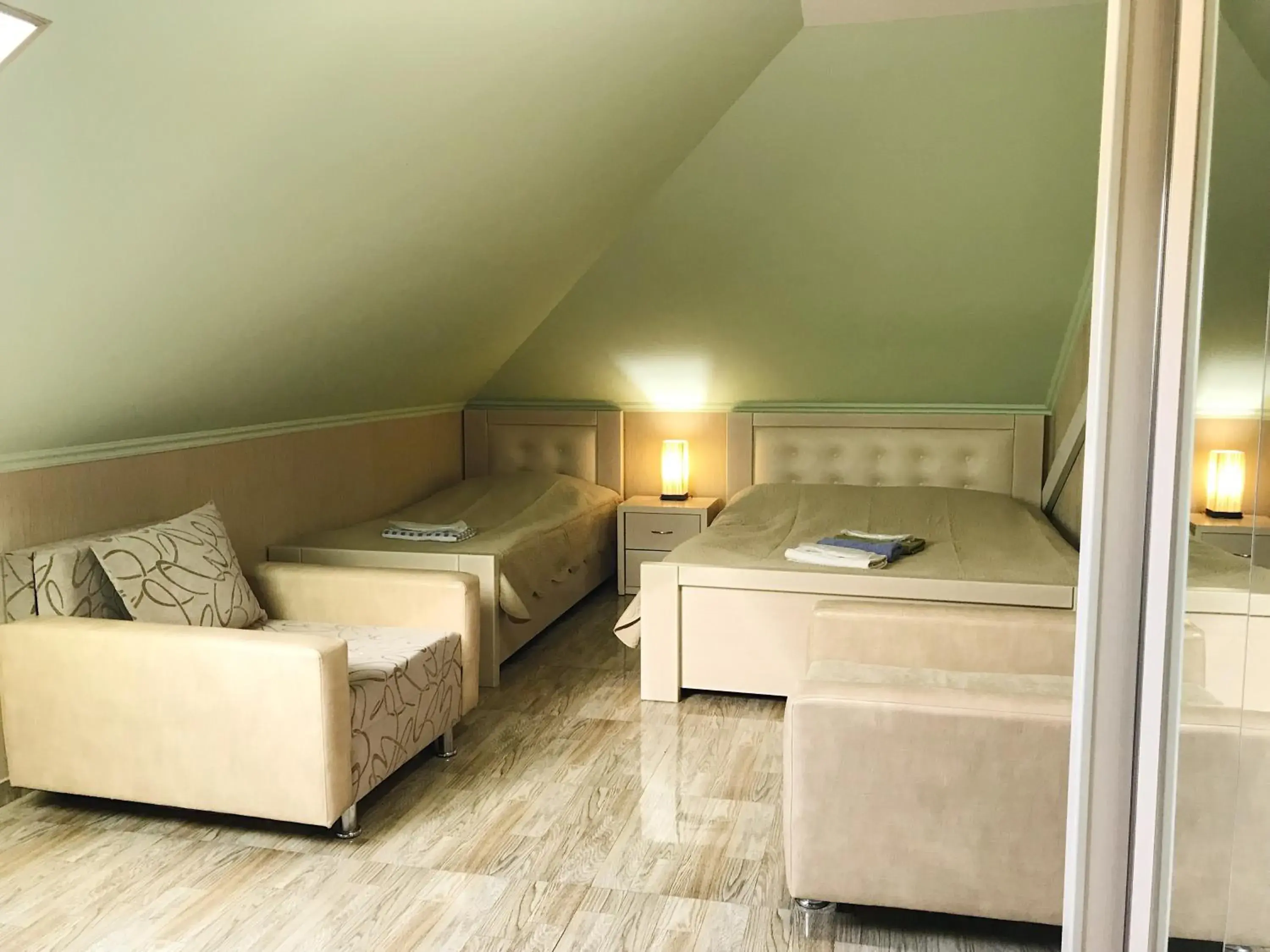 Comfort Triple Room in Hotel Aragvi Comfort Triple Room in Hotel Aragvi
