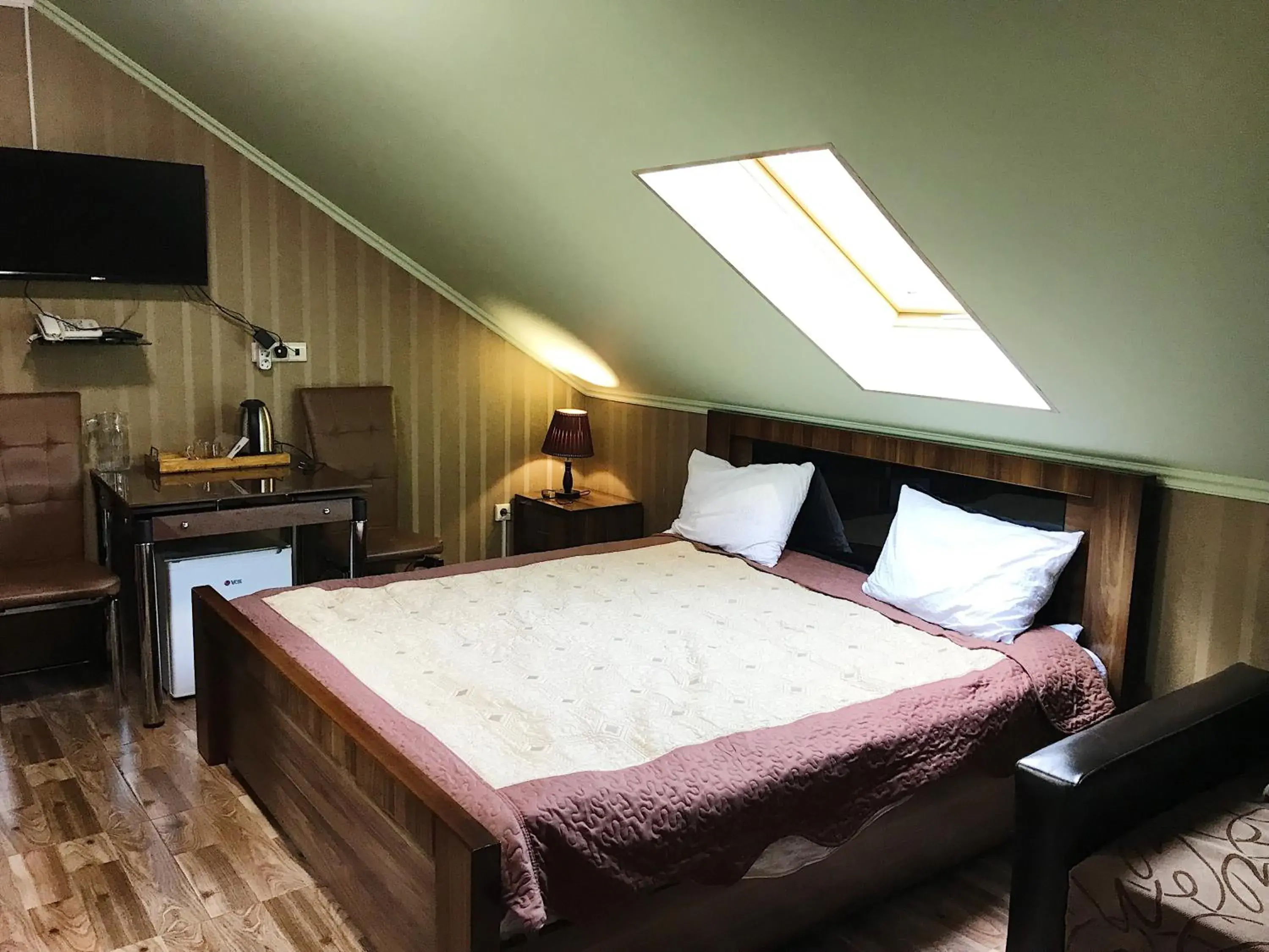 Double Room in Hotel Aragvi Double Room in Hotel Aragvi
