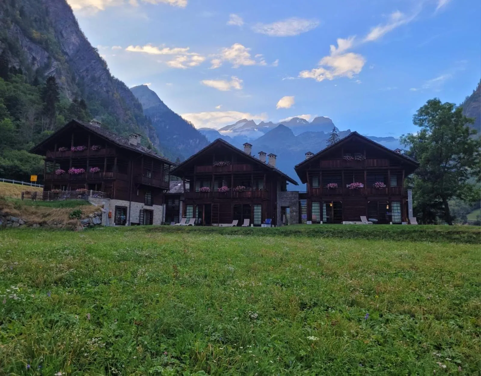 Pietre Gemelle Resort