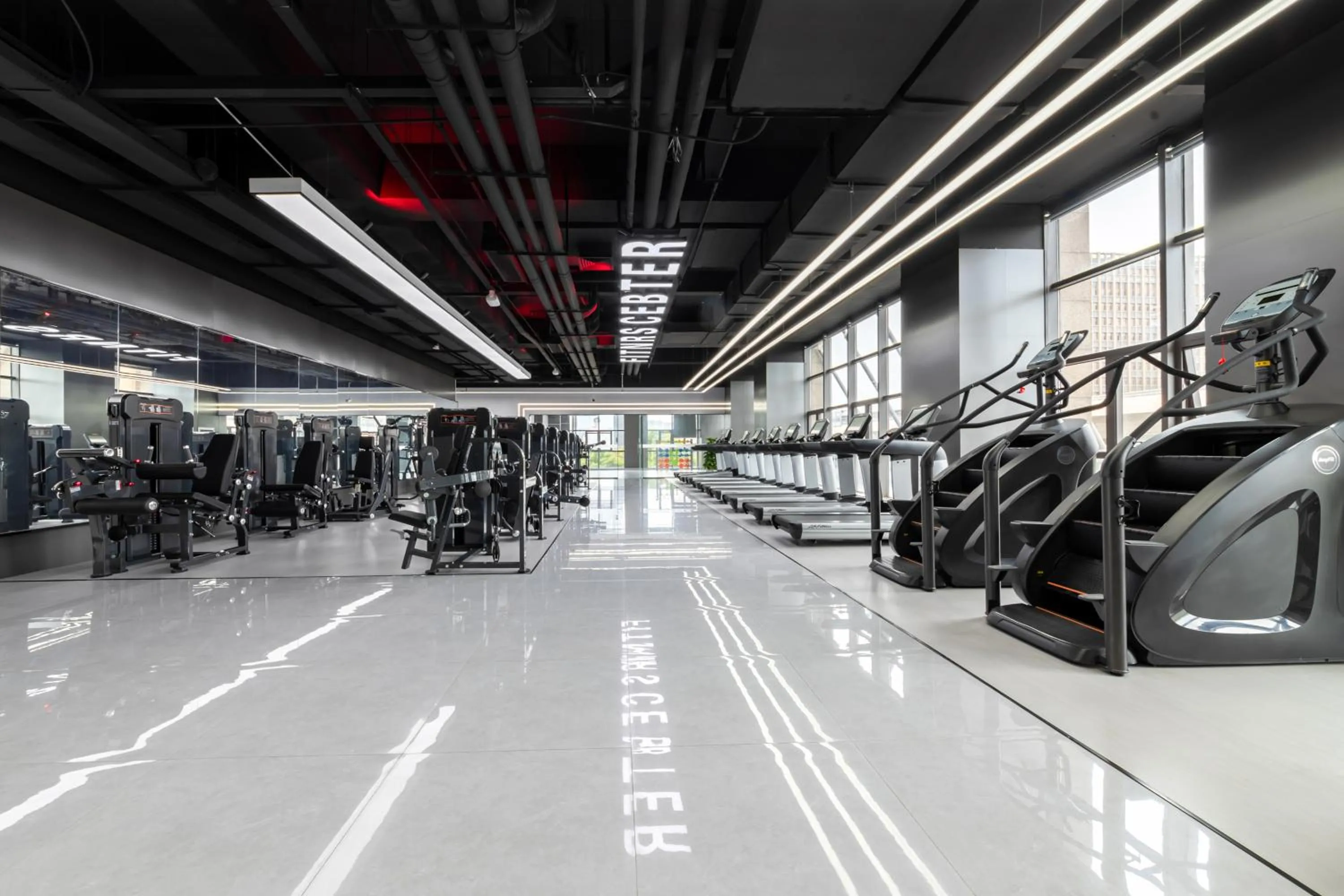 Fitness centre/facilities in Atour Hotel Changshu Yunshang Town Mocheng Avenue