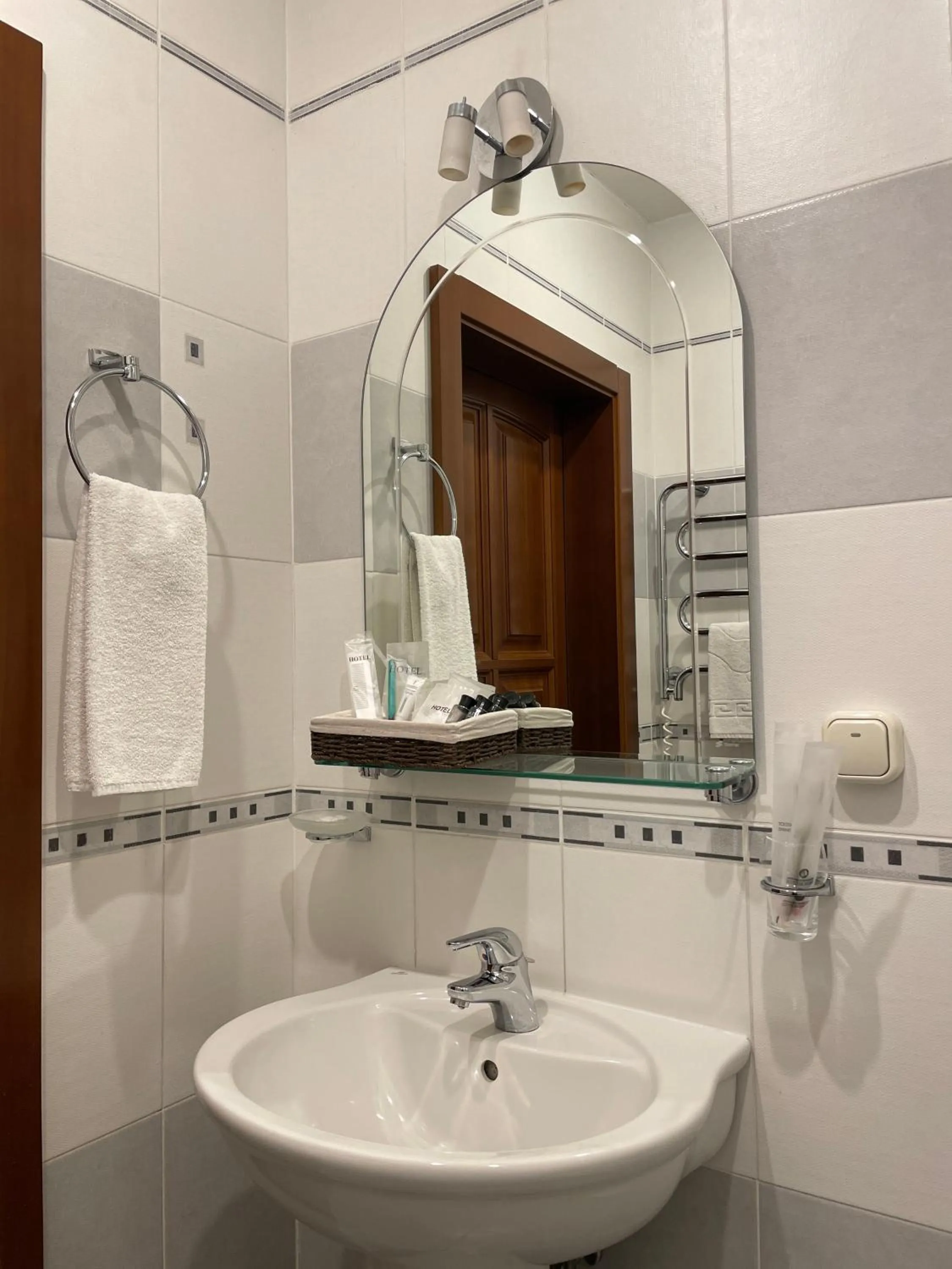 Bathroom in Apart Hotel 5