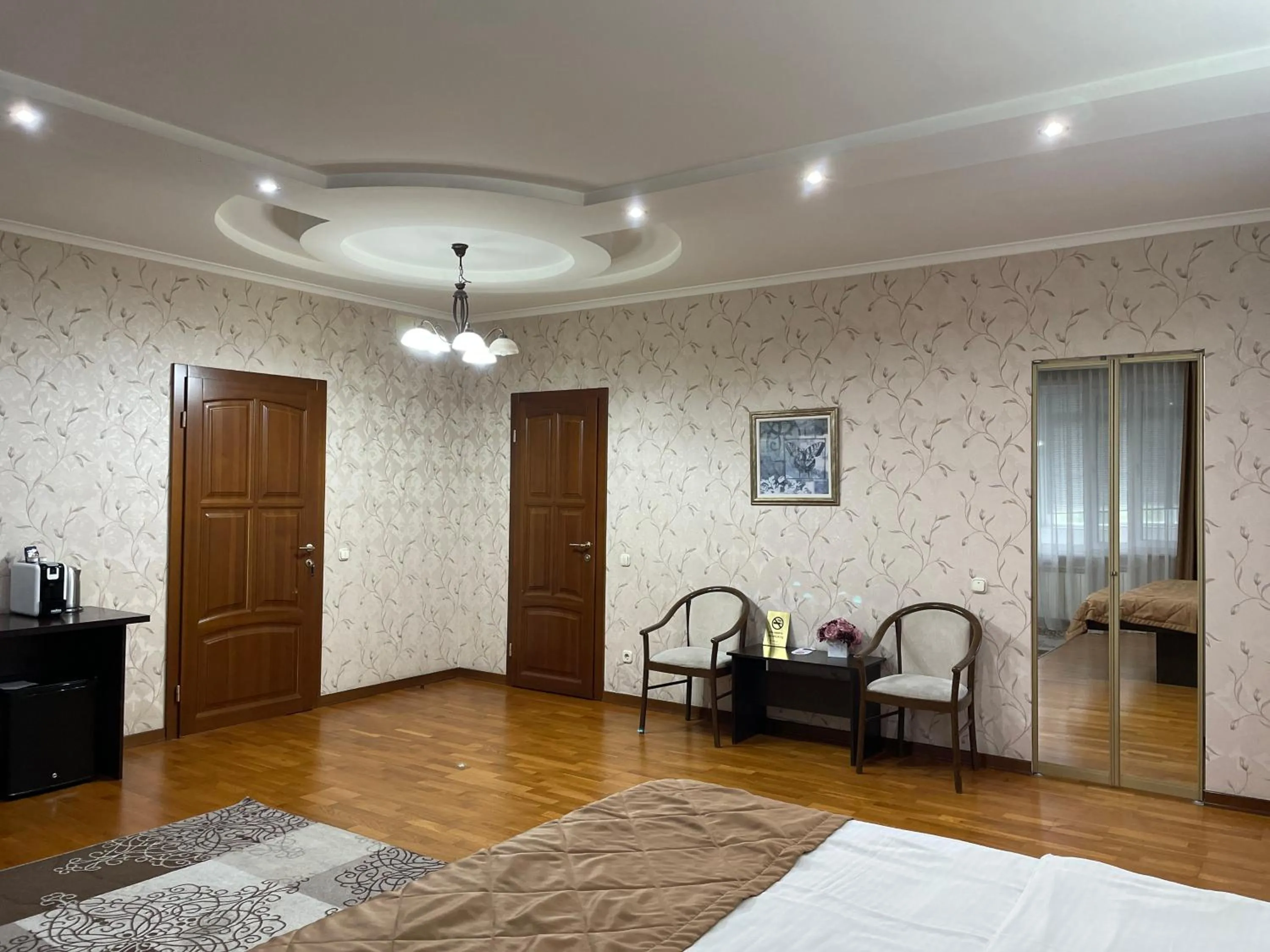 Photo of the whole room, Bed in Apart Hotel 5