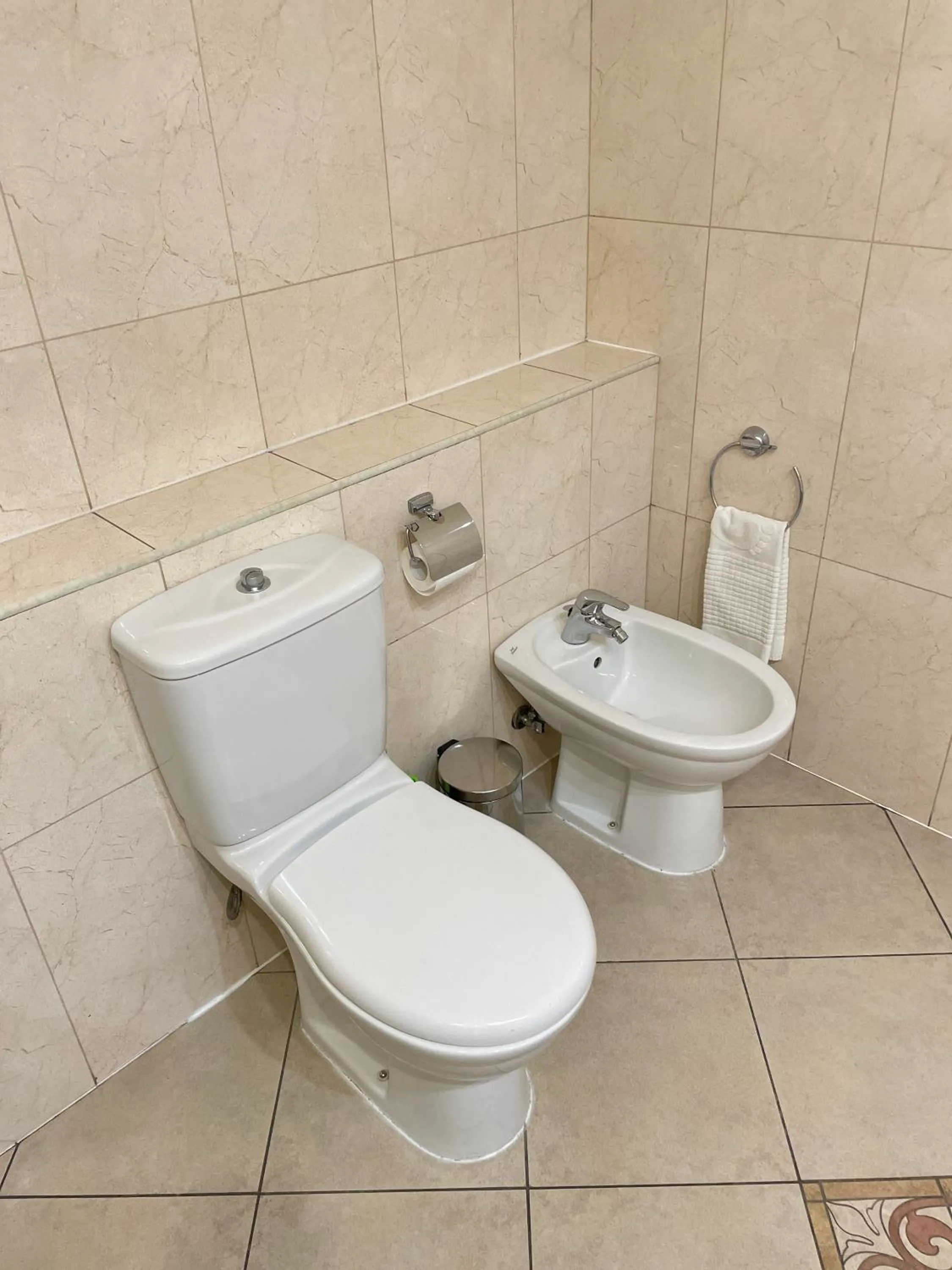 Toilet in Apart Hotel 5