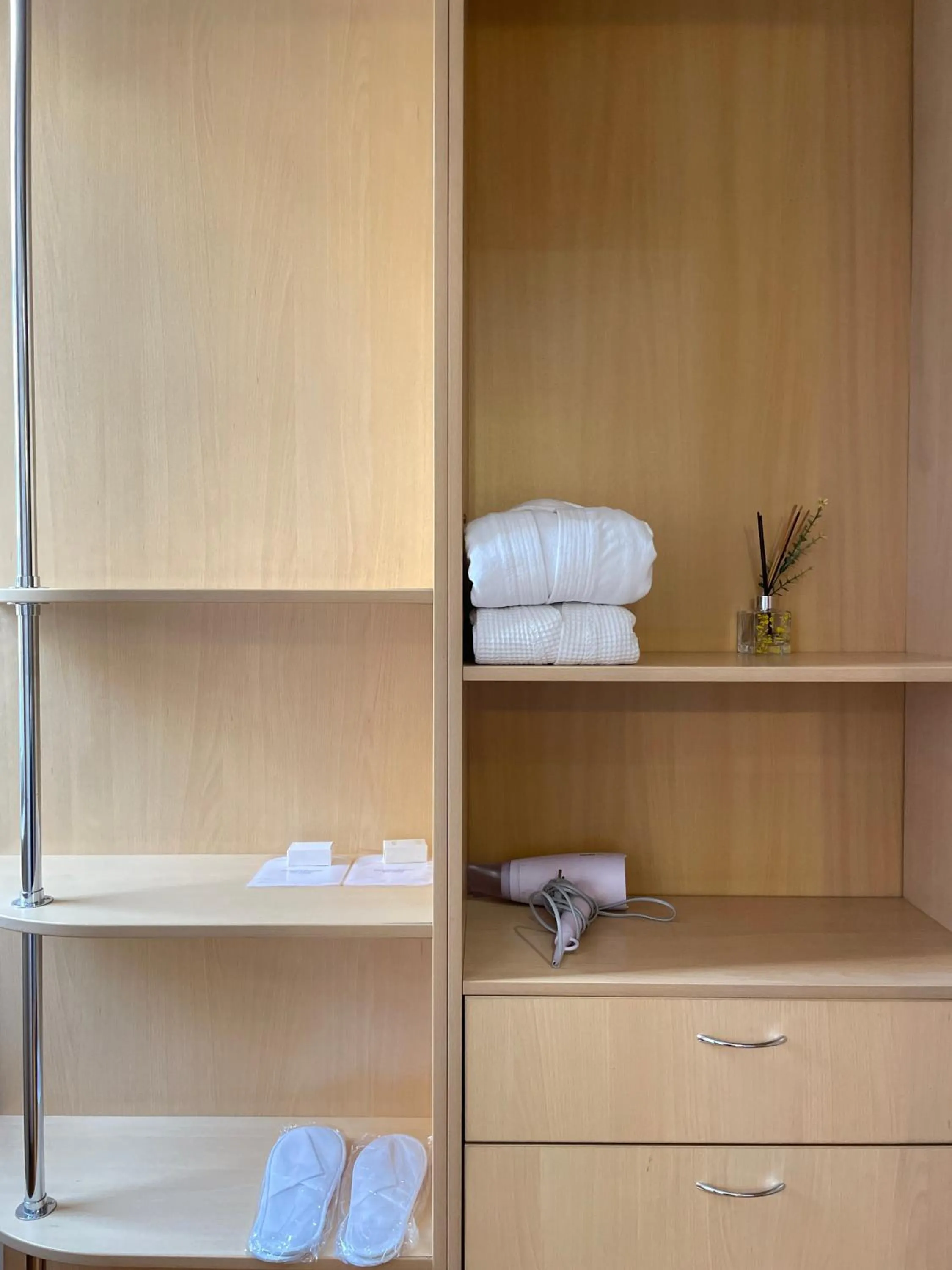 hair dryier in Apart Hotel 5