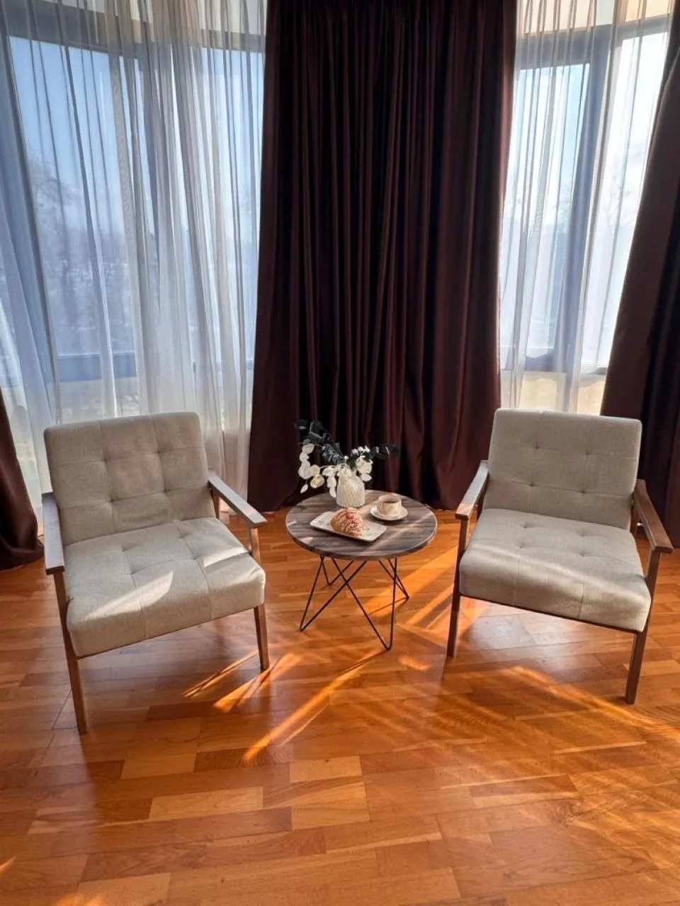 Seating area in Apart Hotel 5