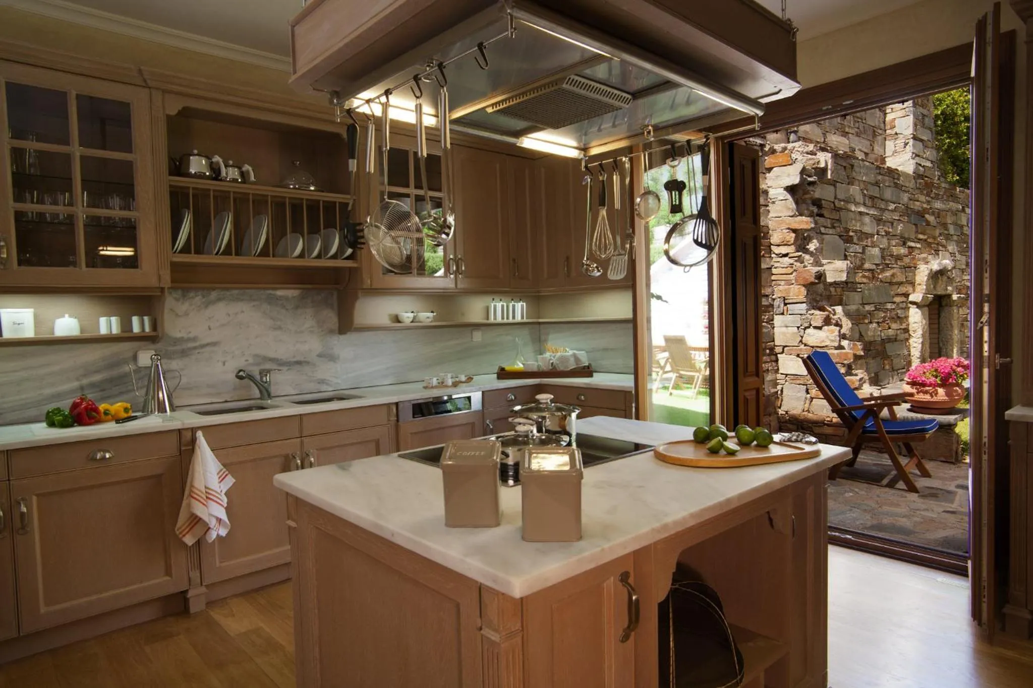 Kitchen or kitchenette in Villa Veneziano Lefkada