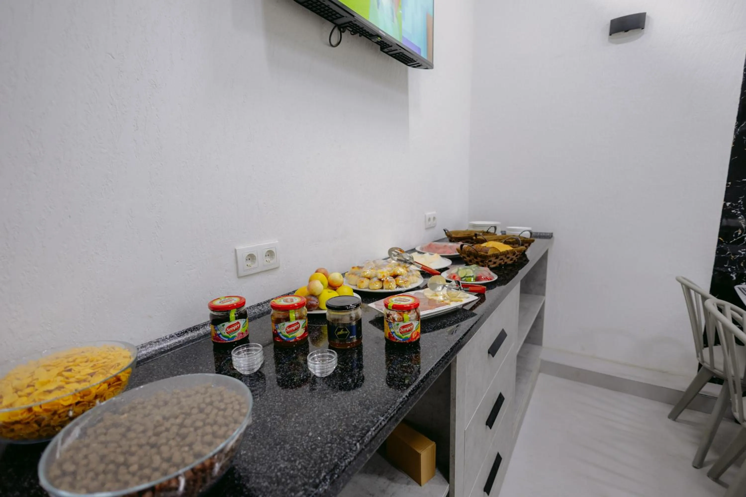 TV and multimedia in SADI Hotel