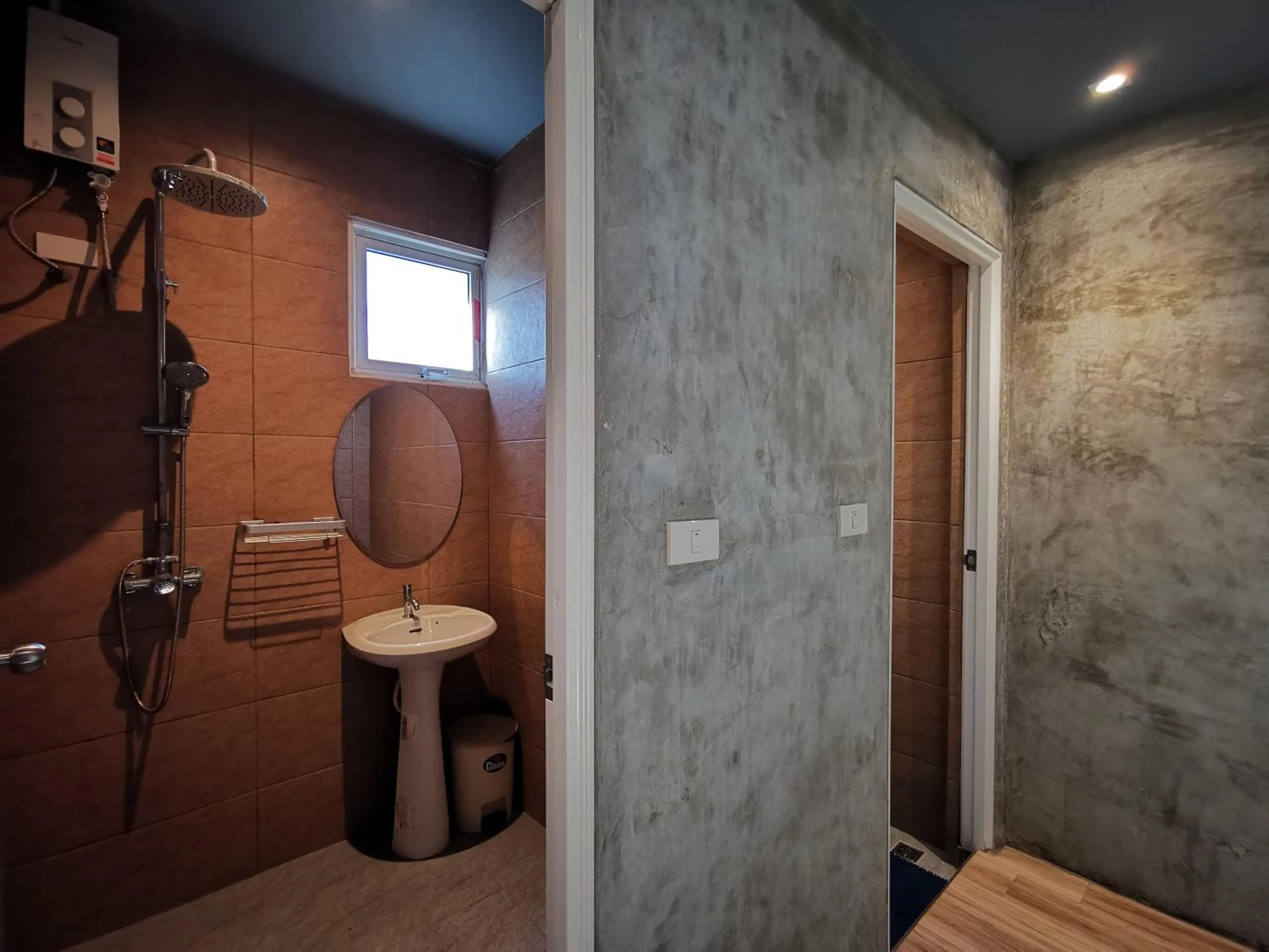 Bathroom in Hi Samui Hostel