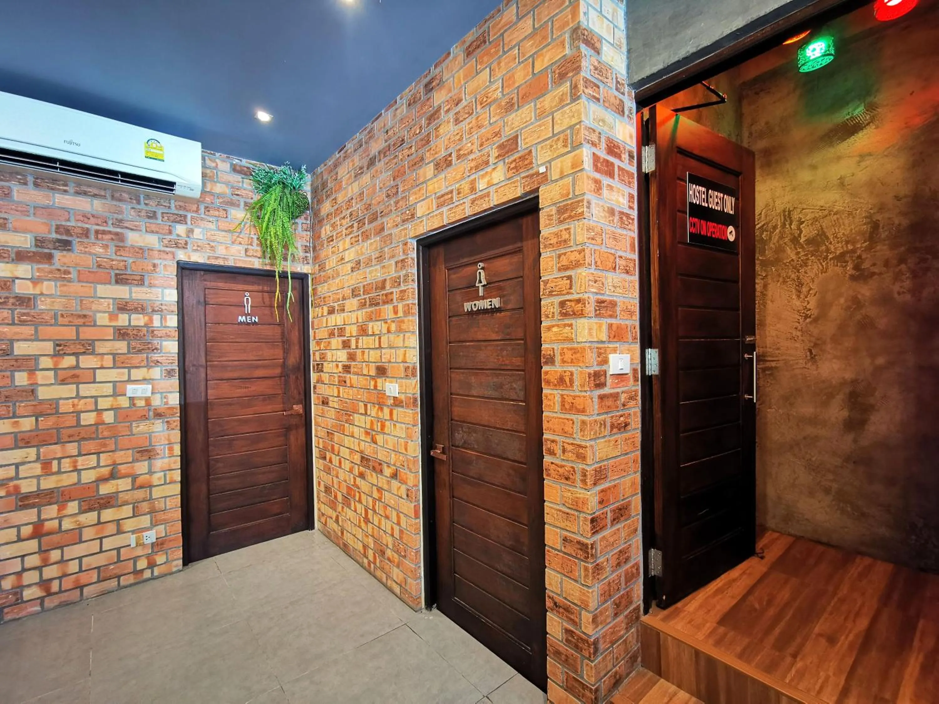 Bathroom in Hi Samui Hostel