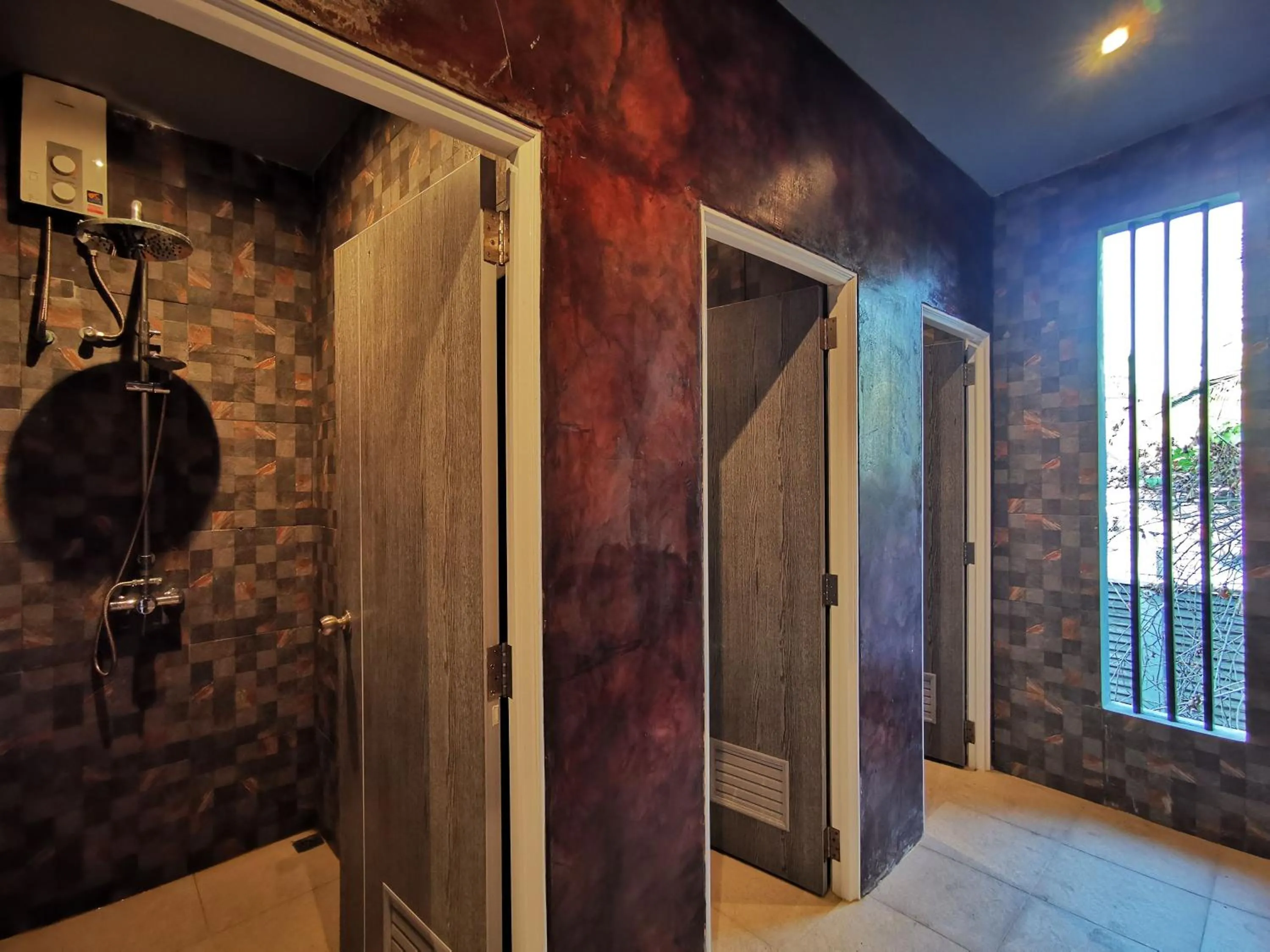 Bathroom in Hi Samui Hostel