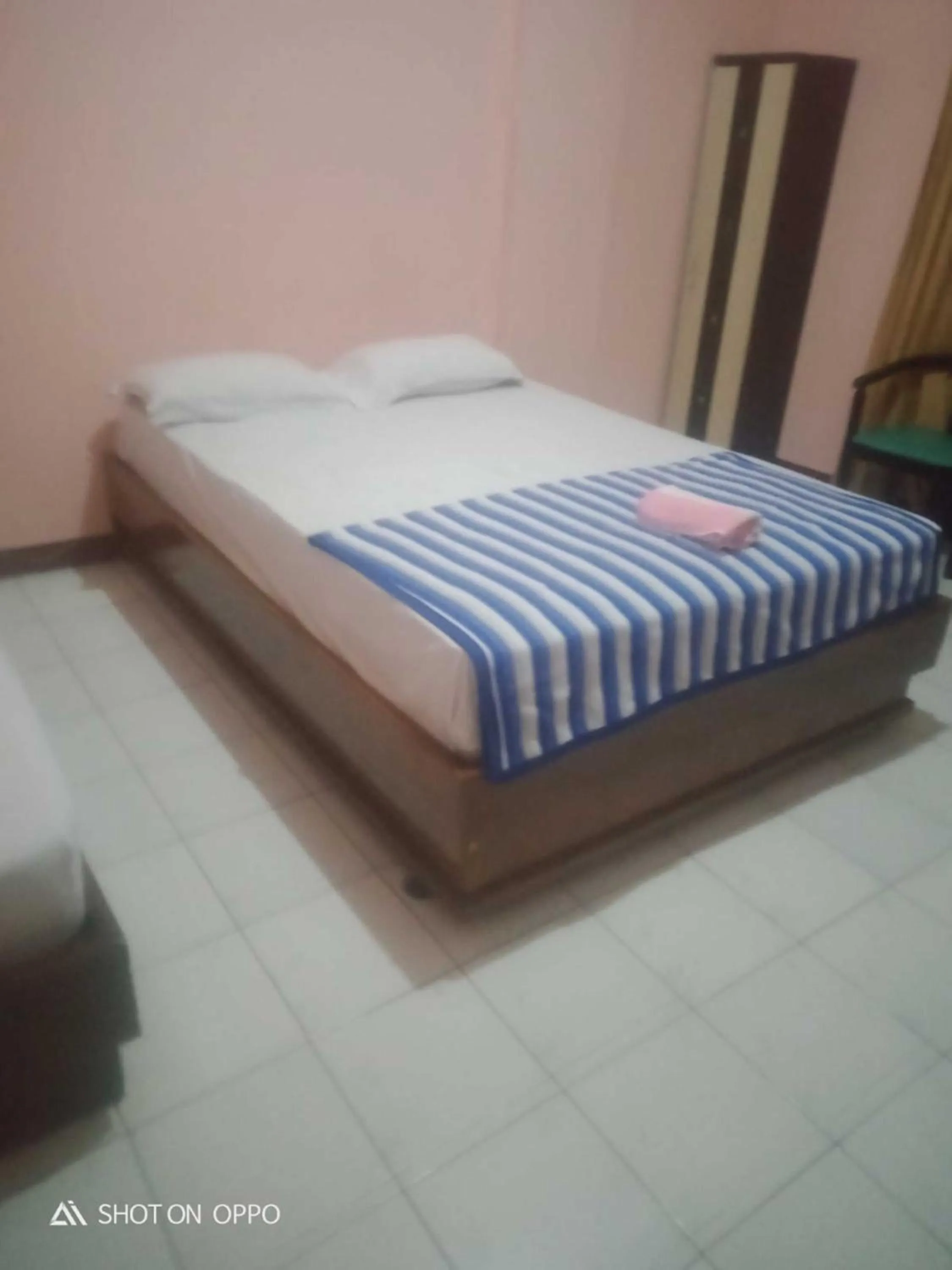 Bedroom, Bed in Hotel Tirtonadi Permai