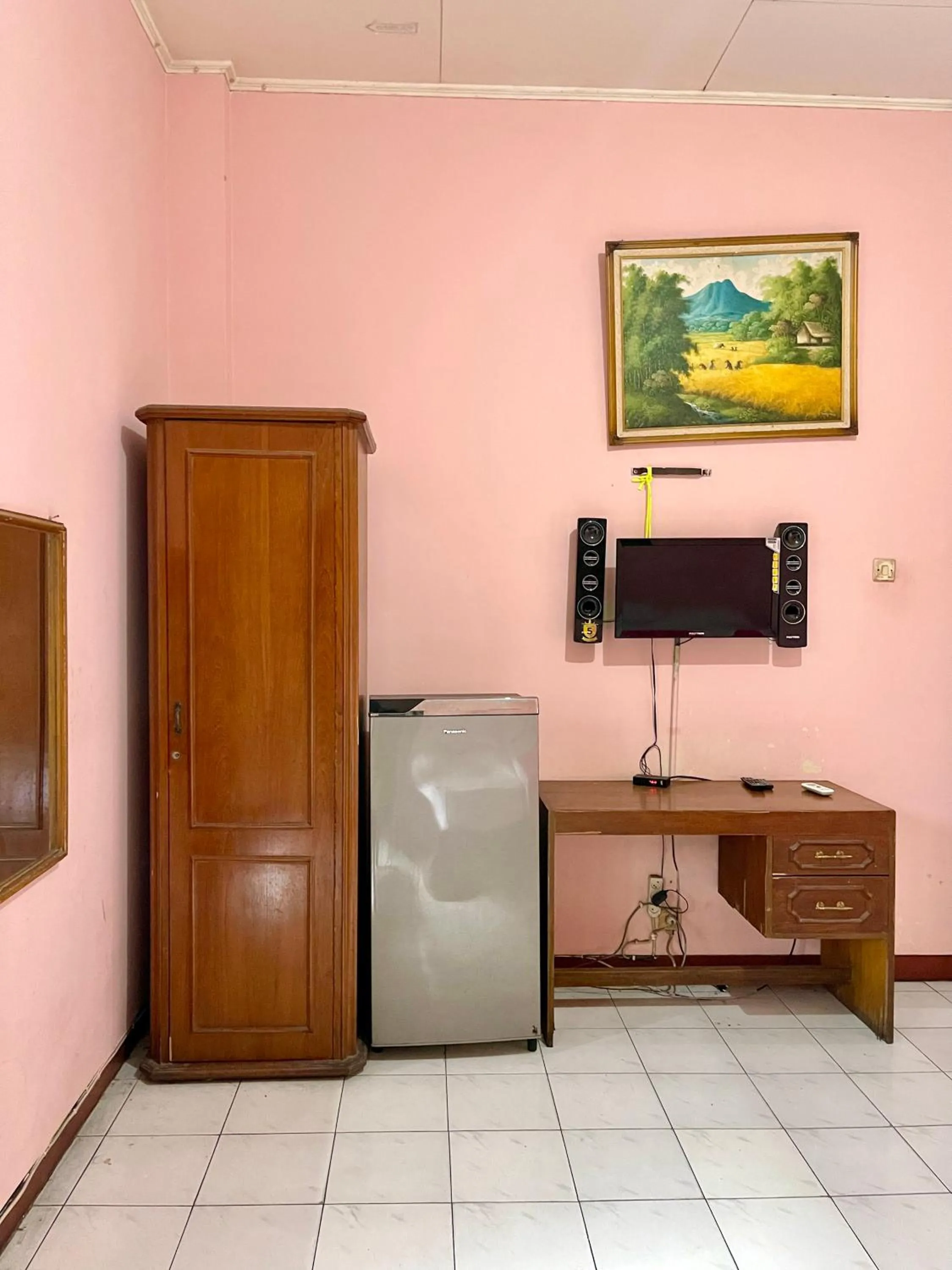 Bedroom in Hotel Tirtonadi Permai