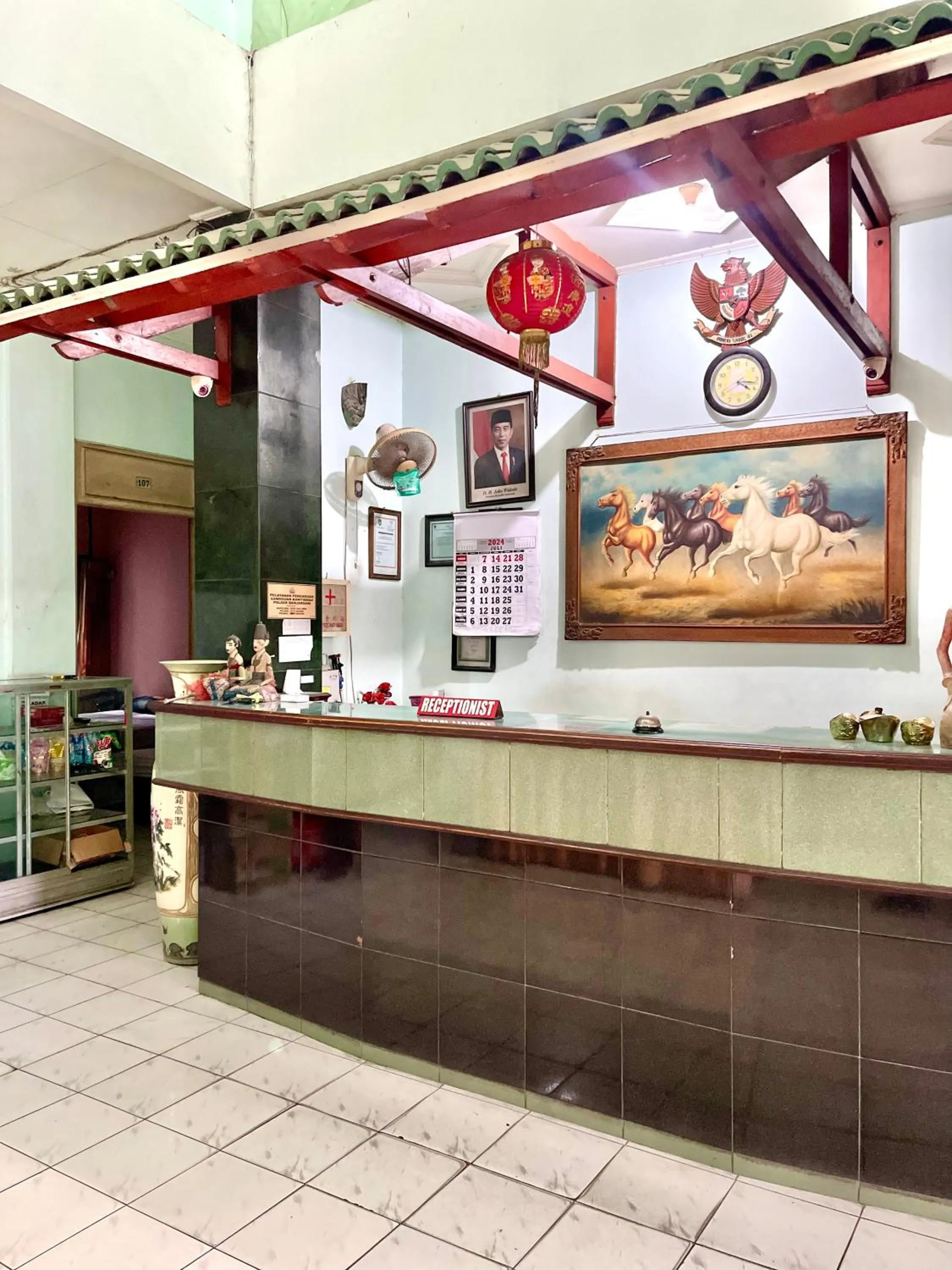 Lobby or reception in Hotel Tirtonadi Permai