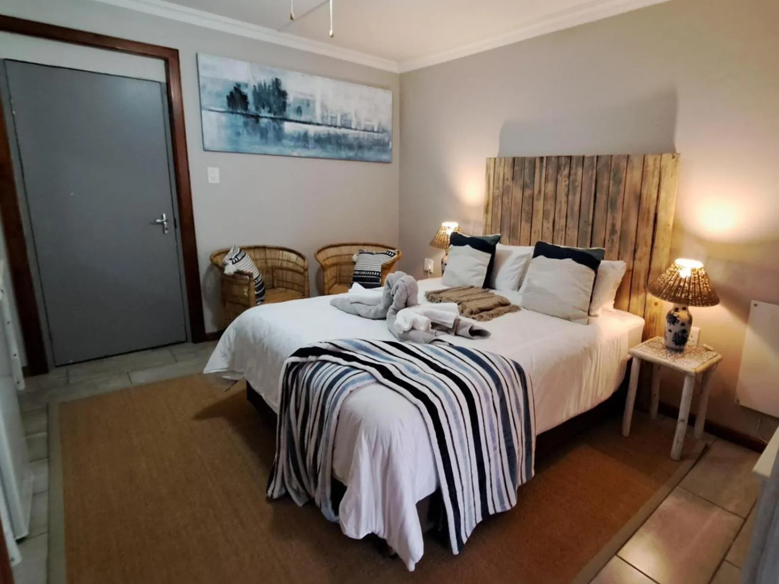 Bedroom, Bed in Grace Walk Guest House