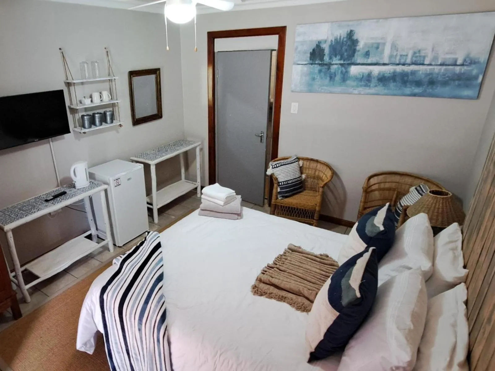 TV and multimedia, Bed in Grace Walk Guest House