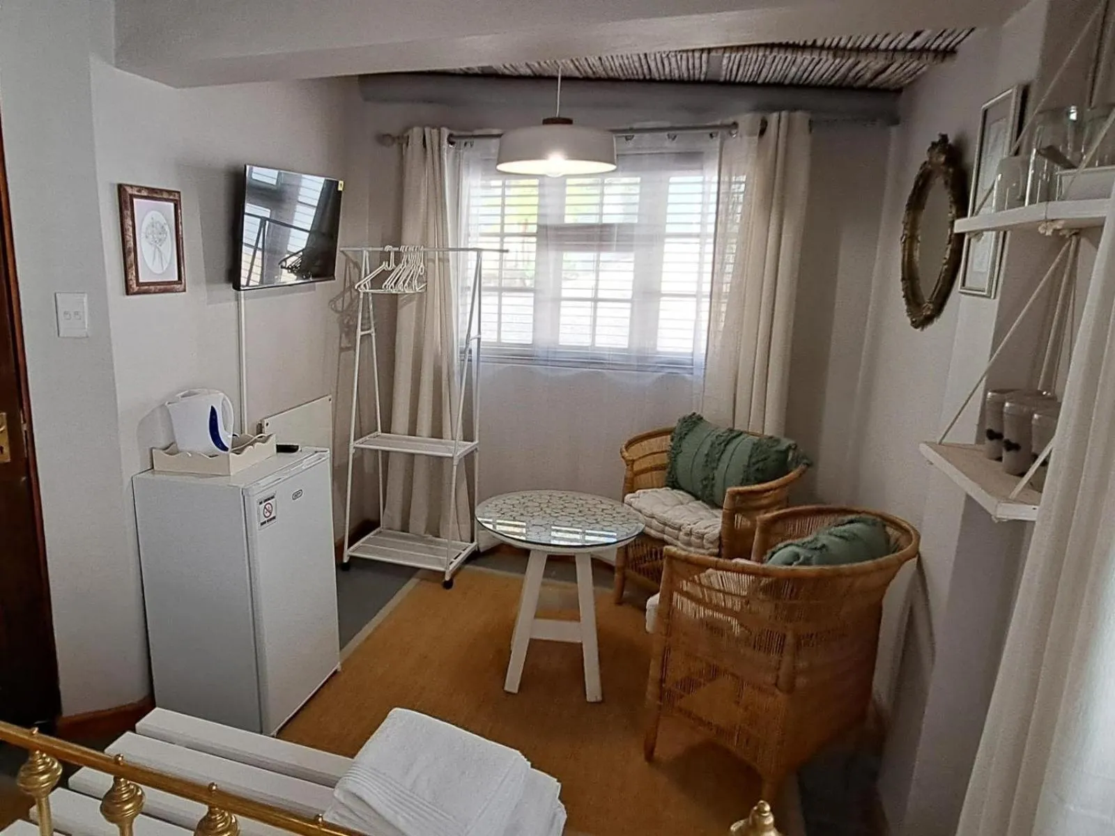 TV and multimedia in Grace Walk Guest House