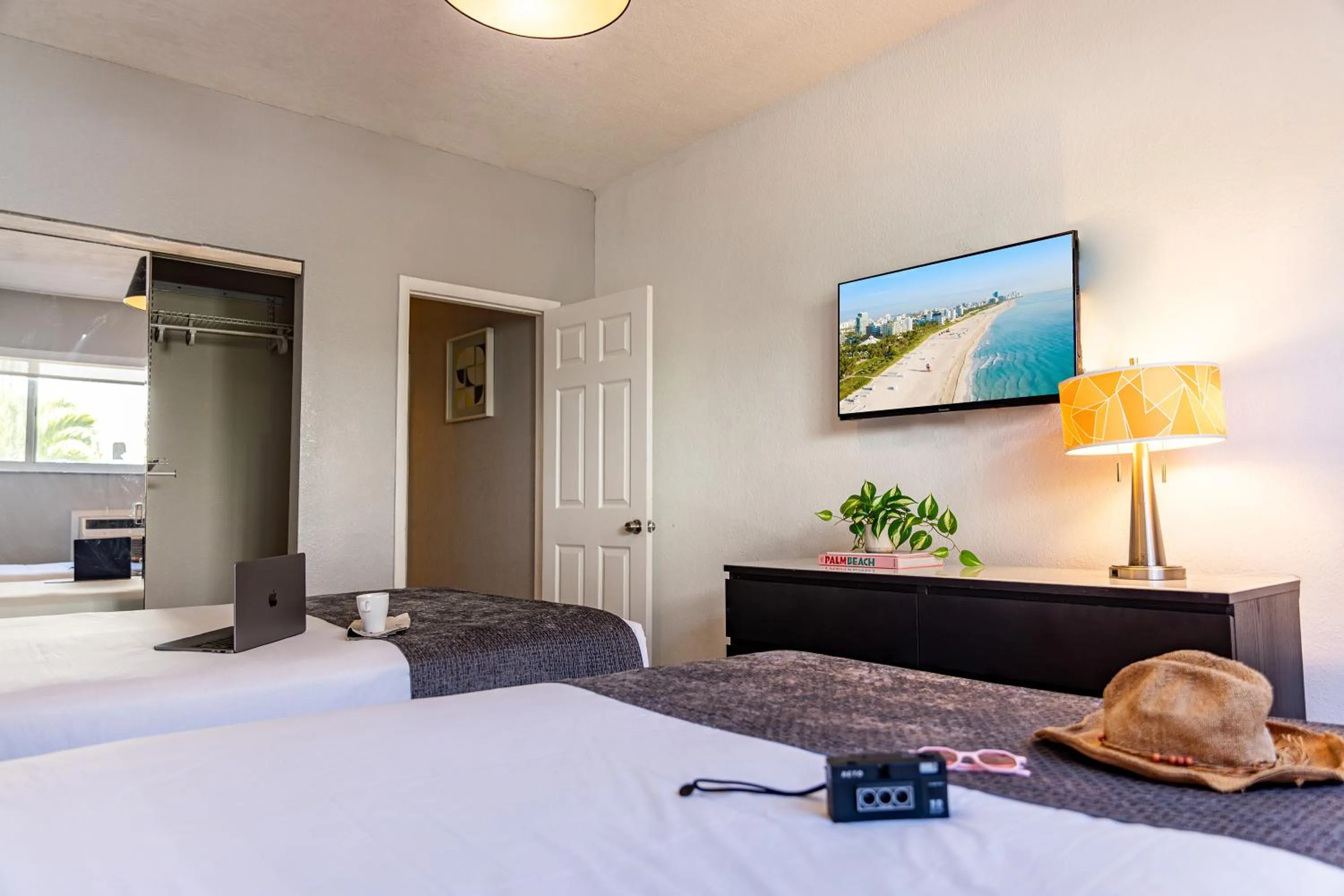 Bed in Beachside All Suites Hotel