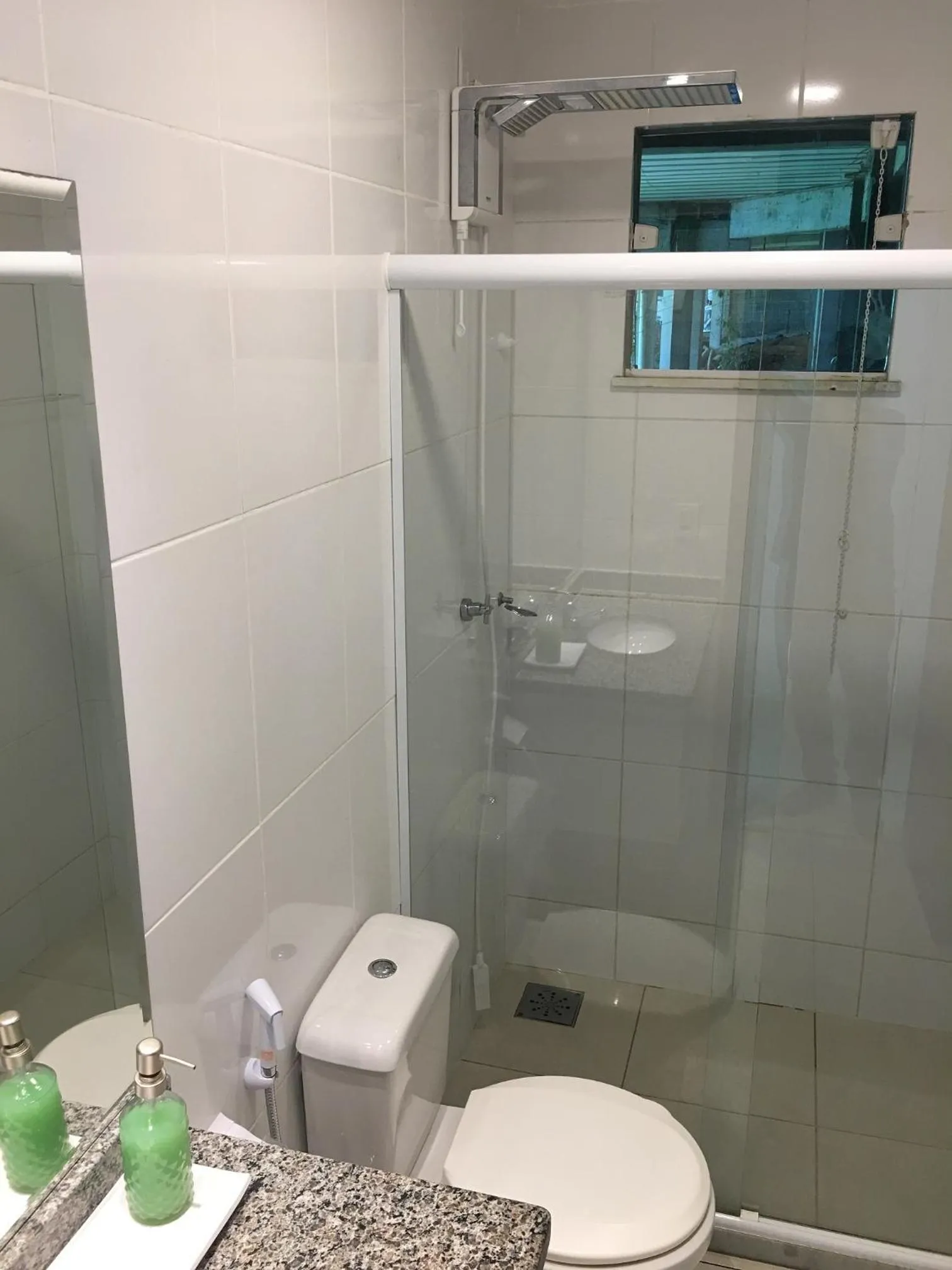 Shower in Pousada Praia João Fernandes