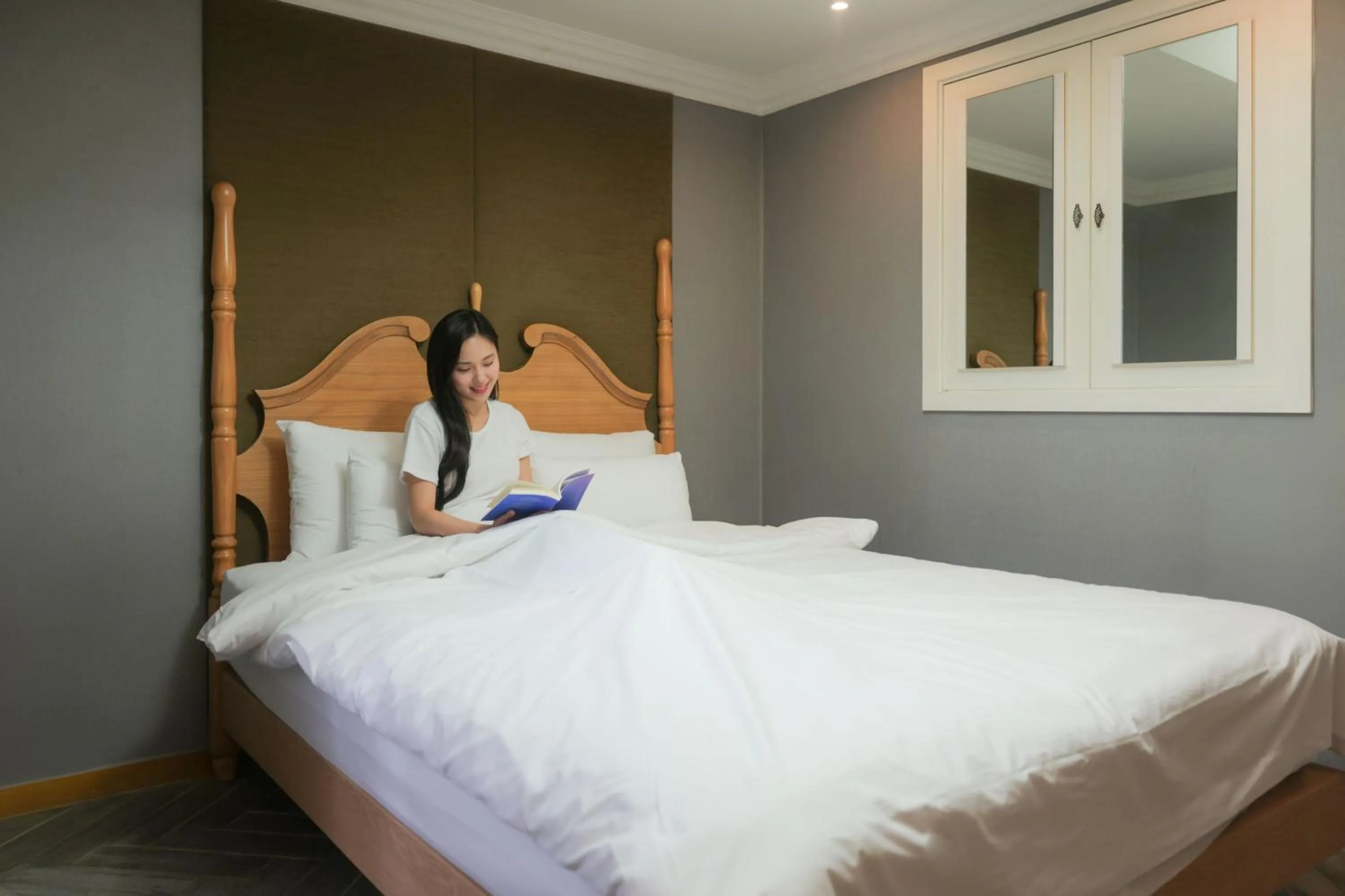 Bed in New Day Hotel Gangnam