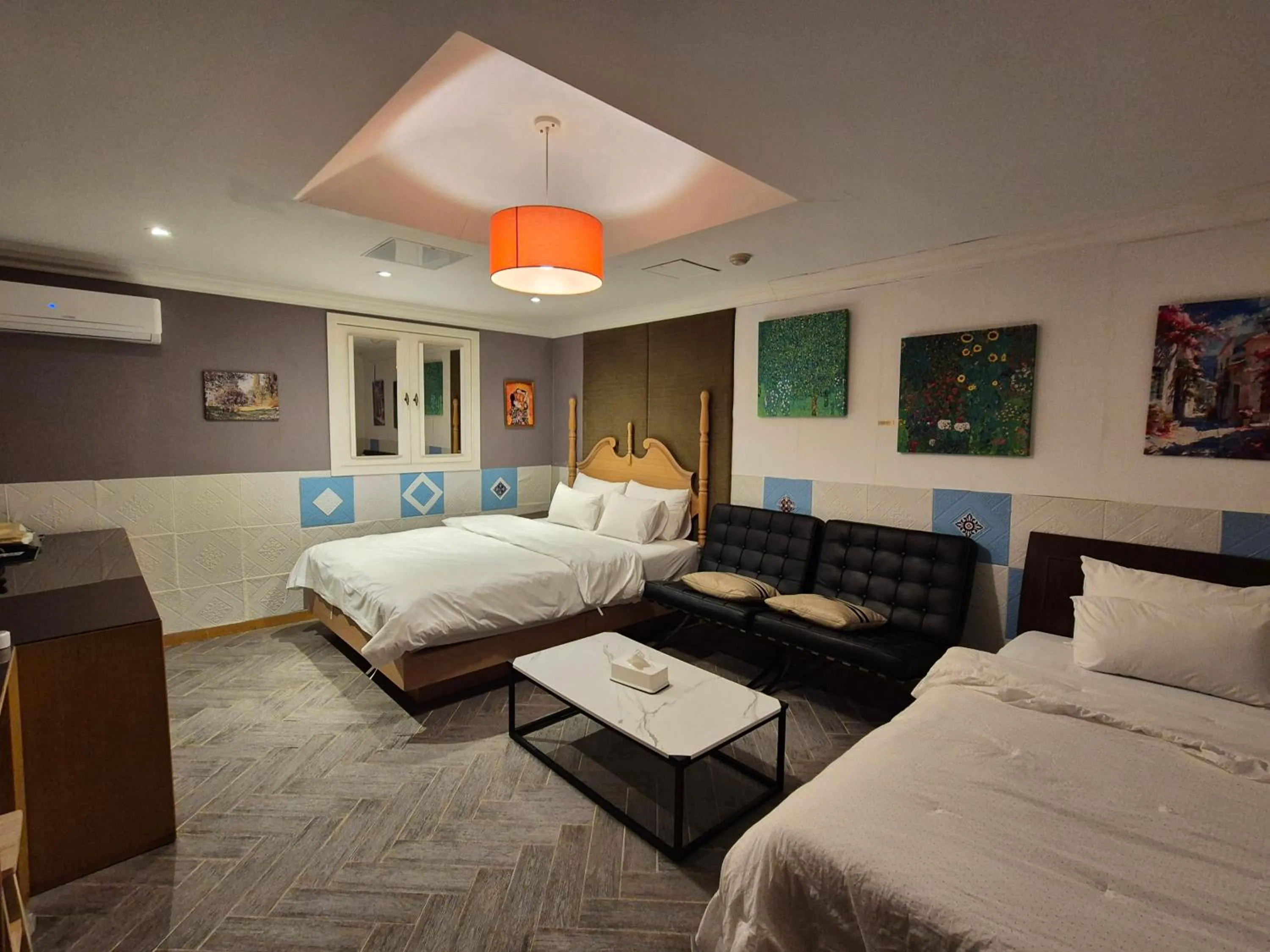 Bed in New Day Hotel Gangnam