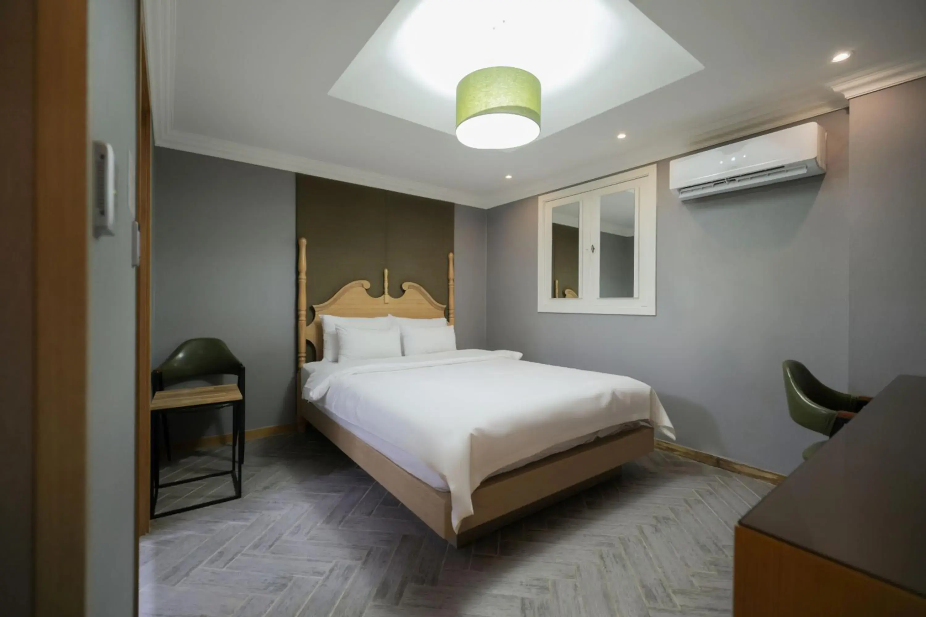 Bed in New Day Hotel Gangnam Bed in New Day Hotel Gangnam