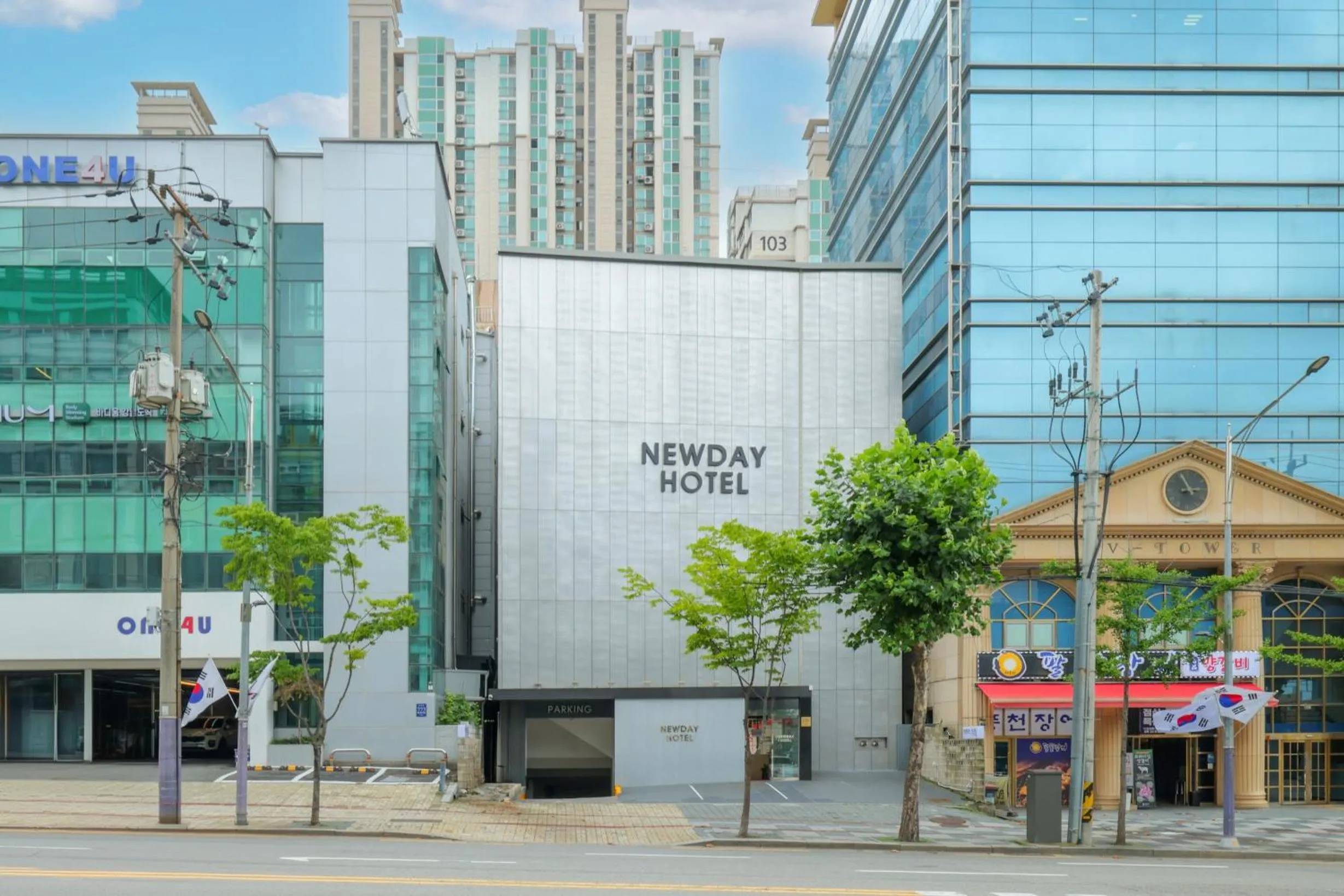 Property building in New Day Hotel Gangnam