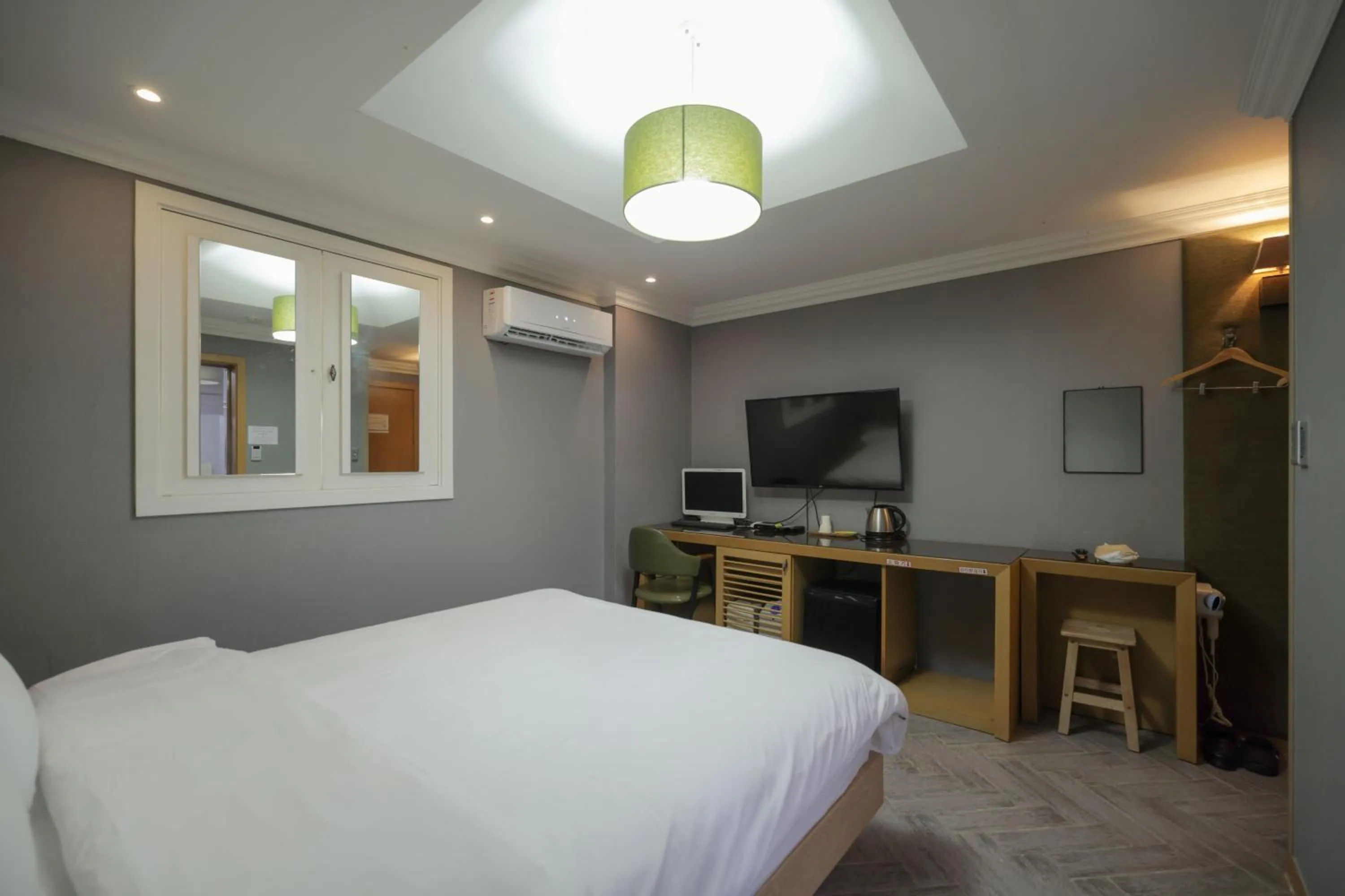 Bed in New Day Hotel Gangnam
