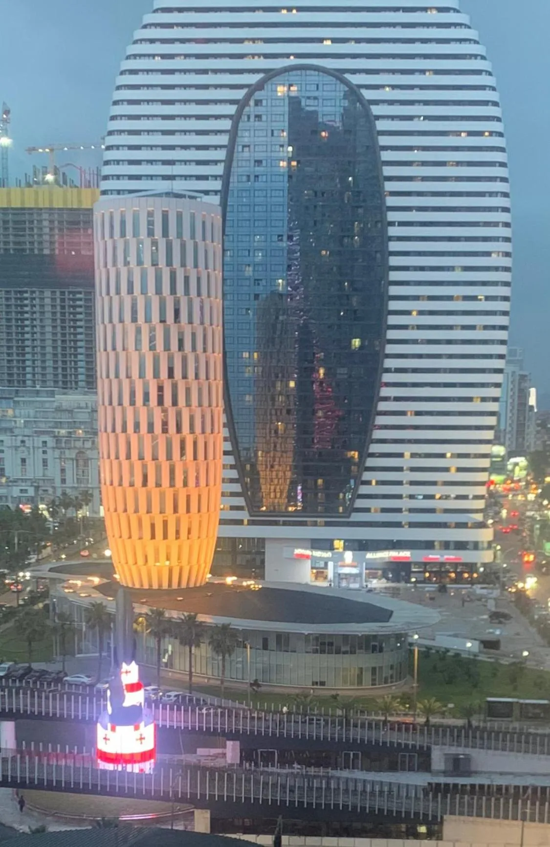 Black Sea Orbi Sity ApartHotel