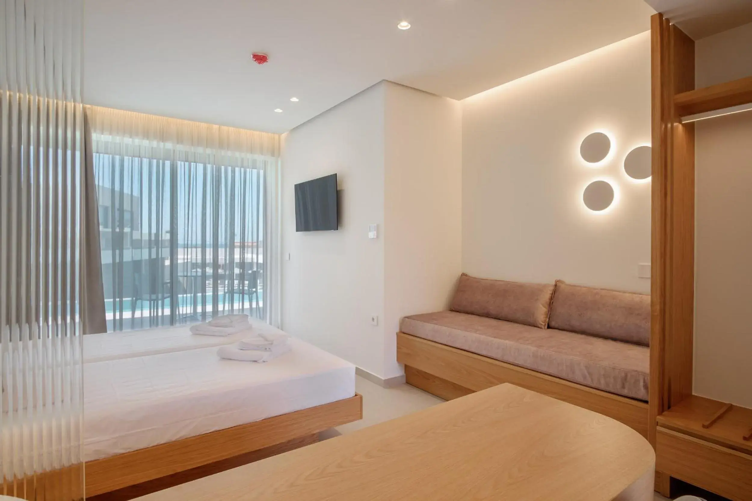 Deluxe Junior Suite Swim up in Phos Hotel Adults Only Deluxe Junior Suite Swim up in Phos Hotel Adults Only