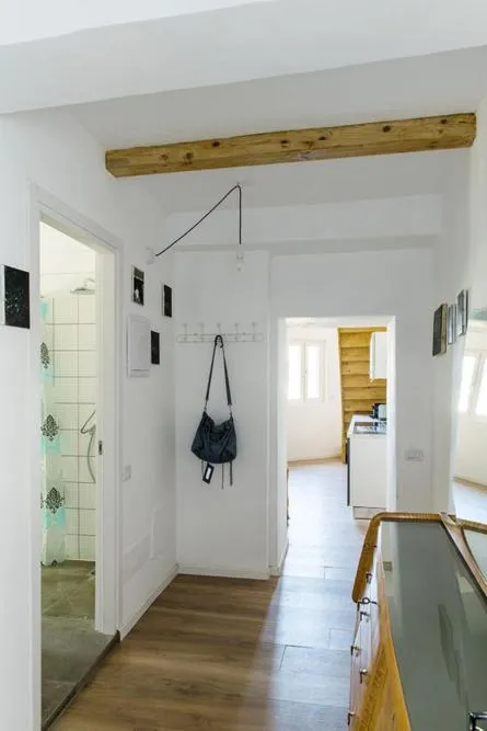 Stresa Complex LevOasi