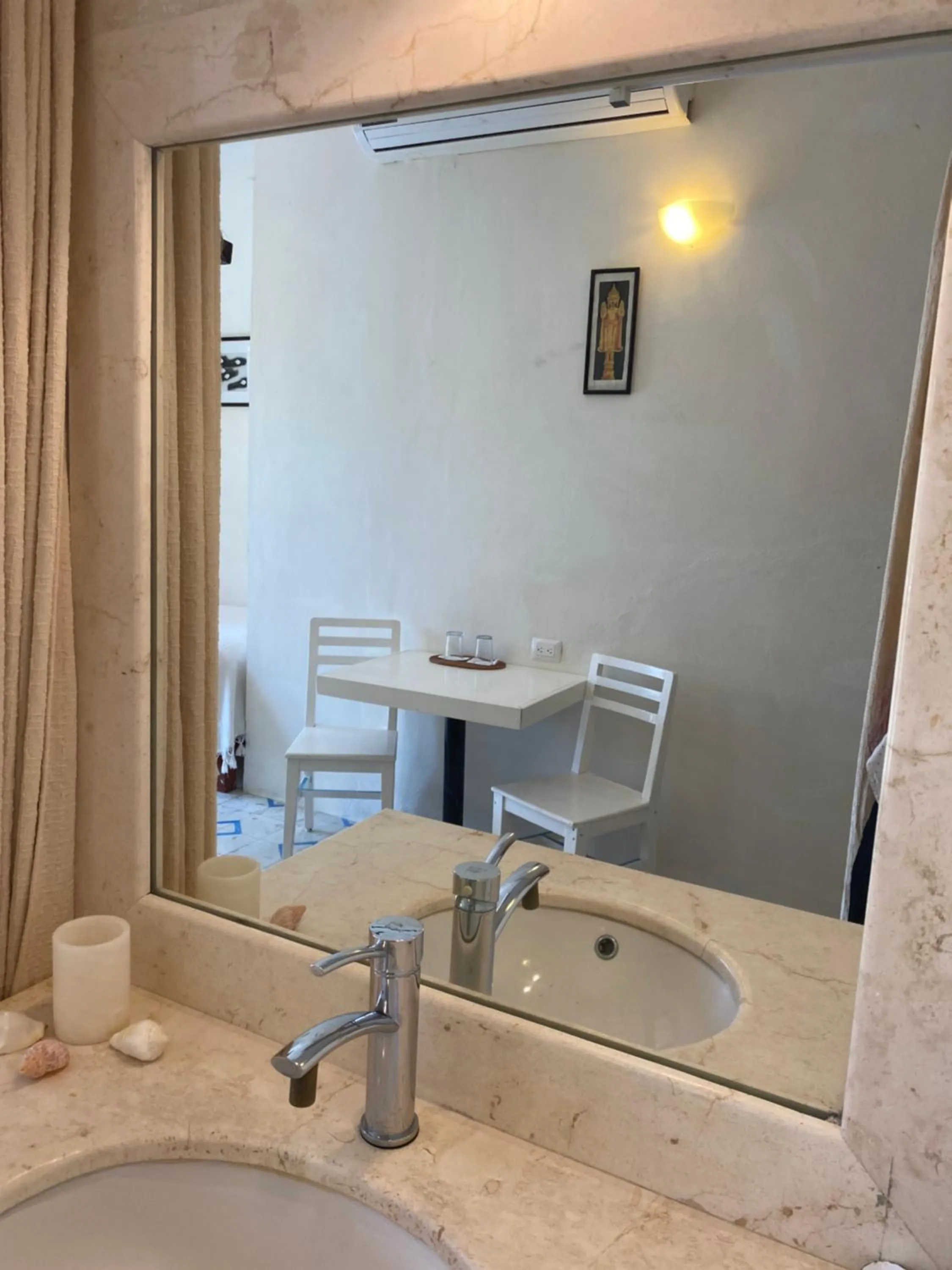 Bathroom in Hotel La Piazzetta