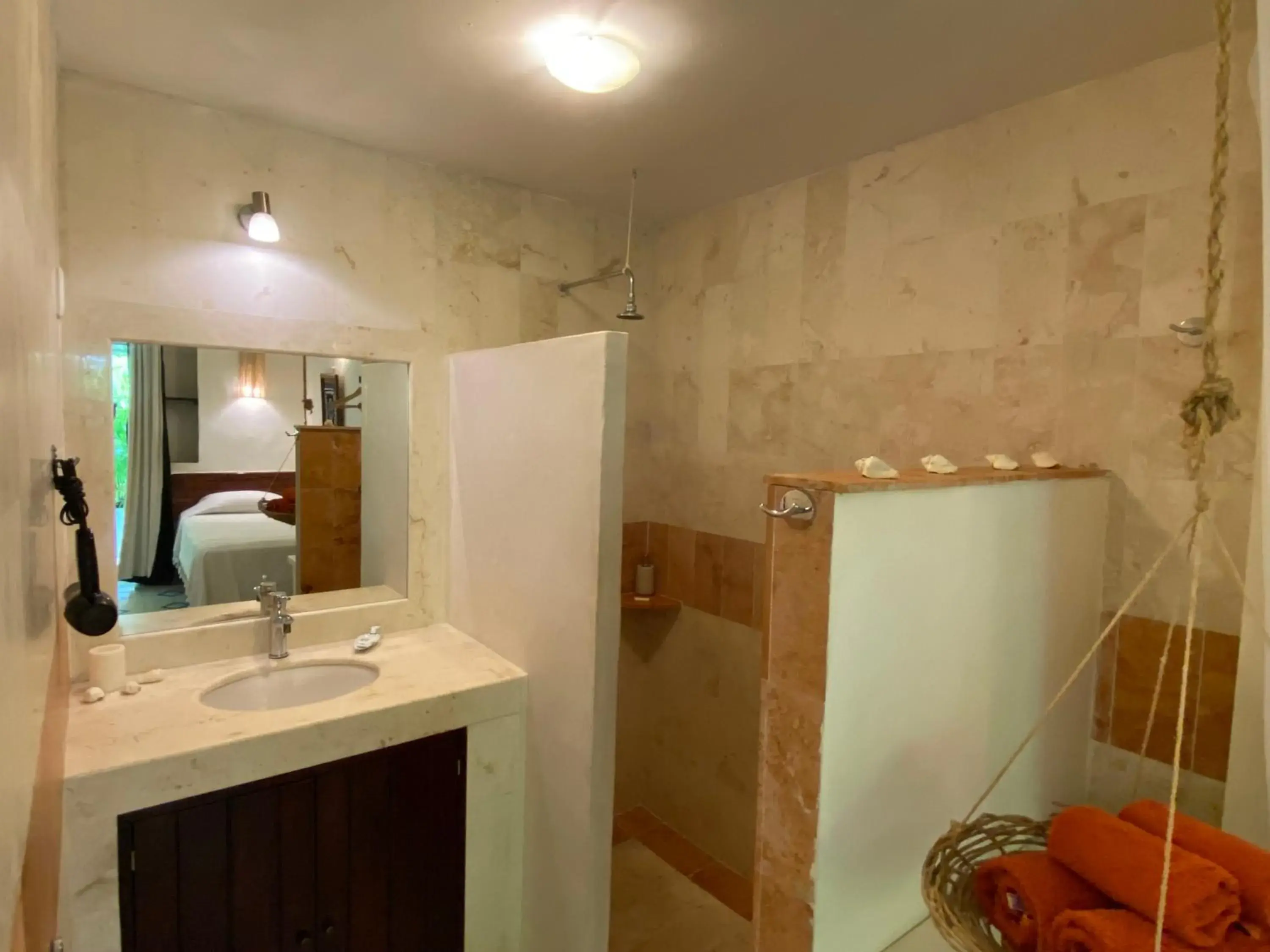 Twin Room with Patio View in Hotel La Piazzetta Twin Room with Patio View in Hotel La Piazzetta