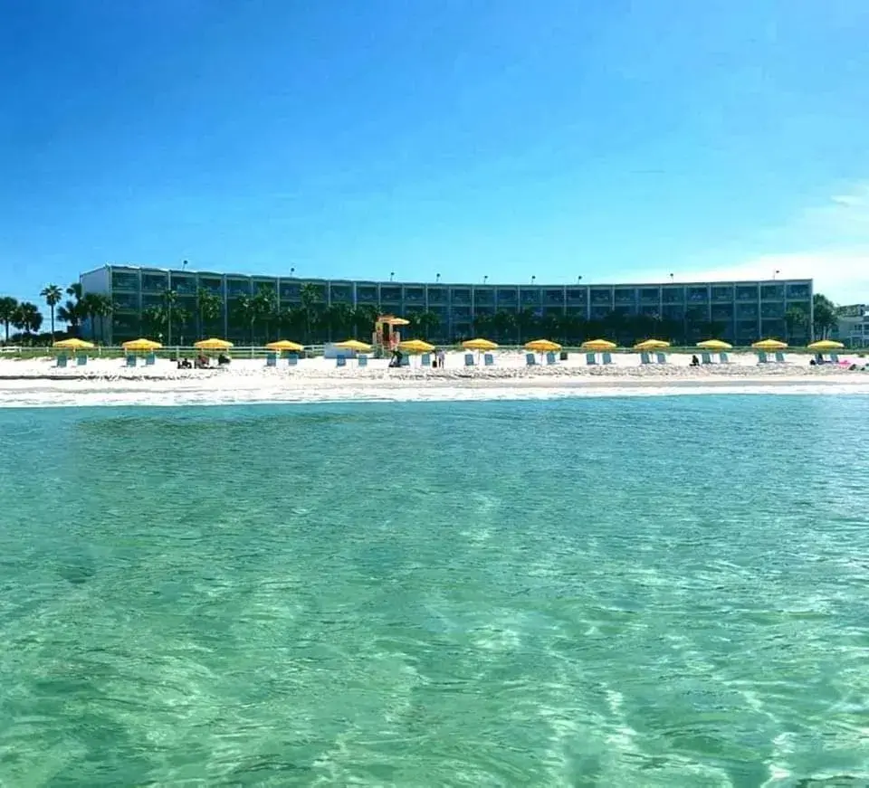 Property building in Casa Loma Panama City Beach - Beachfront Property building in Casa Loma Panama City Beach - Beachfront